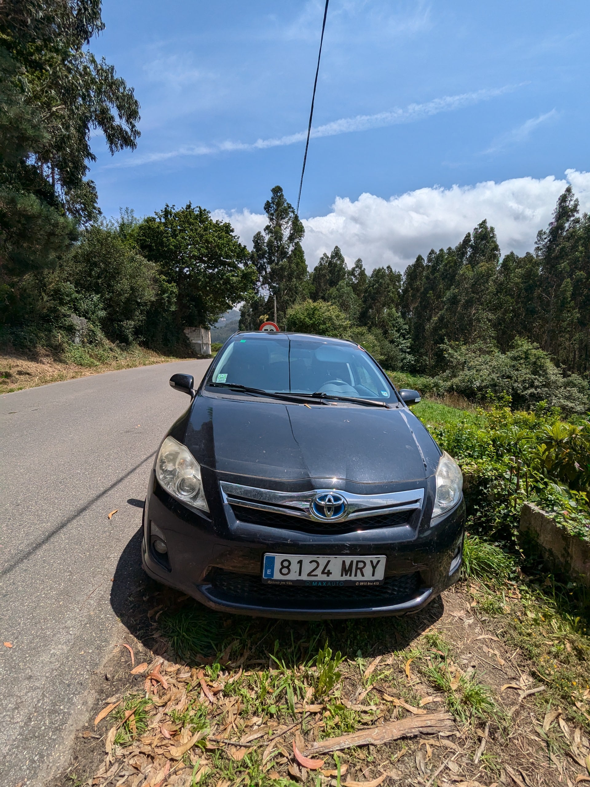 Toyota Auris, 2014, Gasolina 95 / Eléctrico (híbrido), Automático
