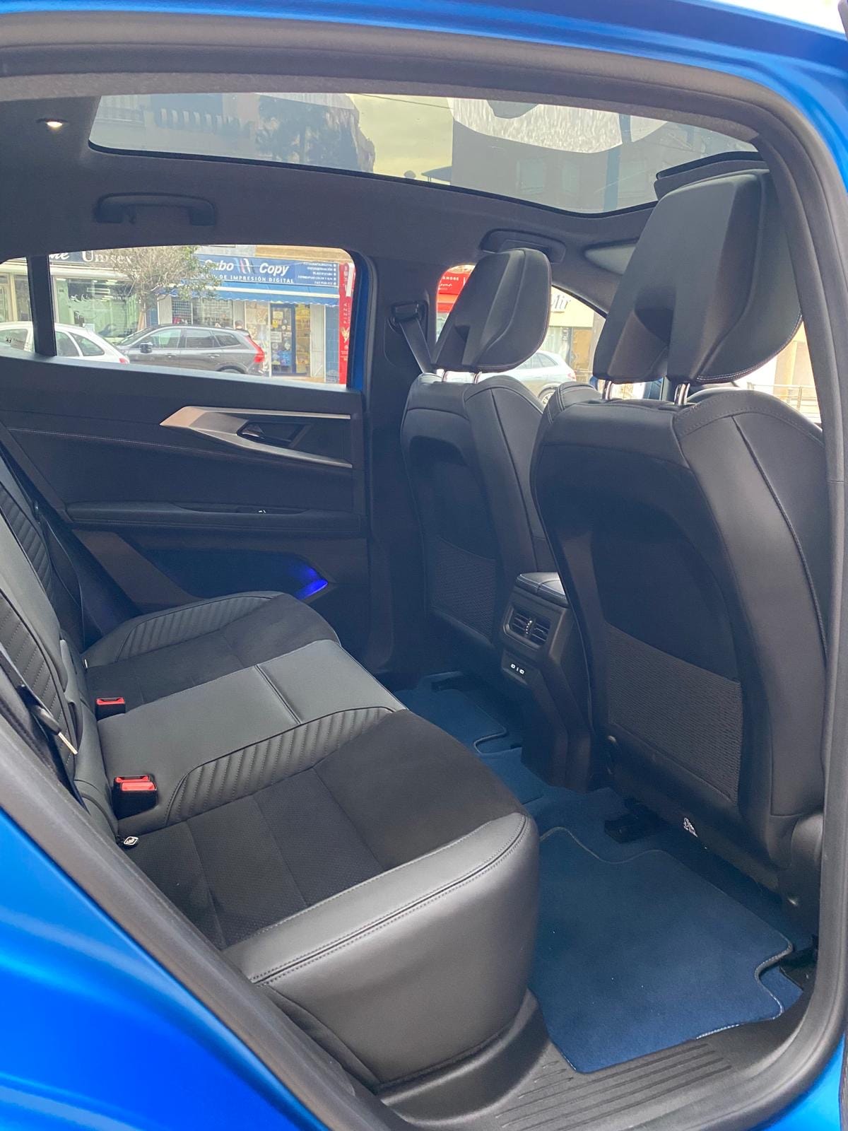 Renault Rafale E-Tech hybrid con Control de velocidad