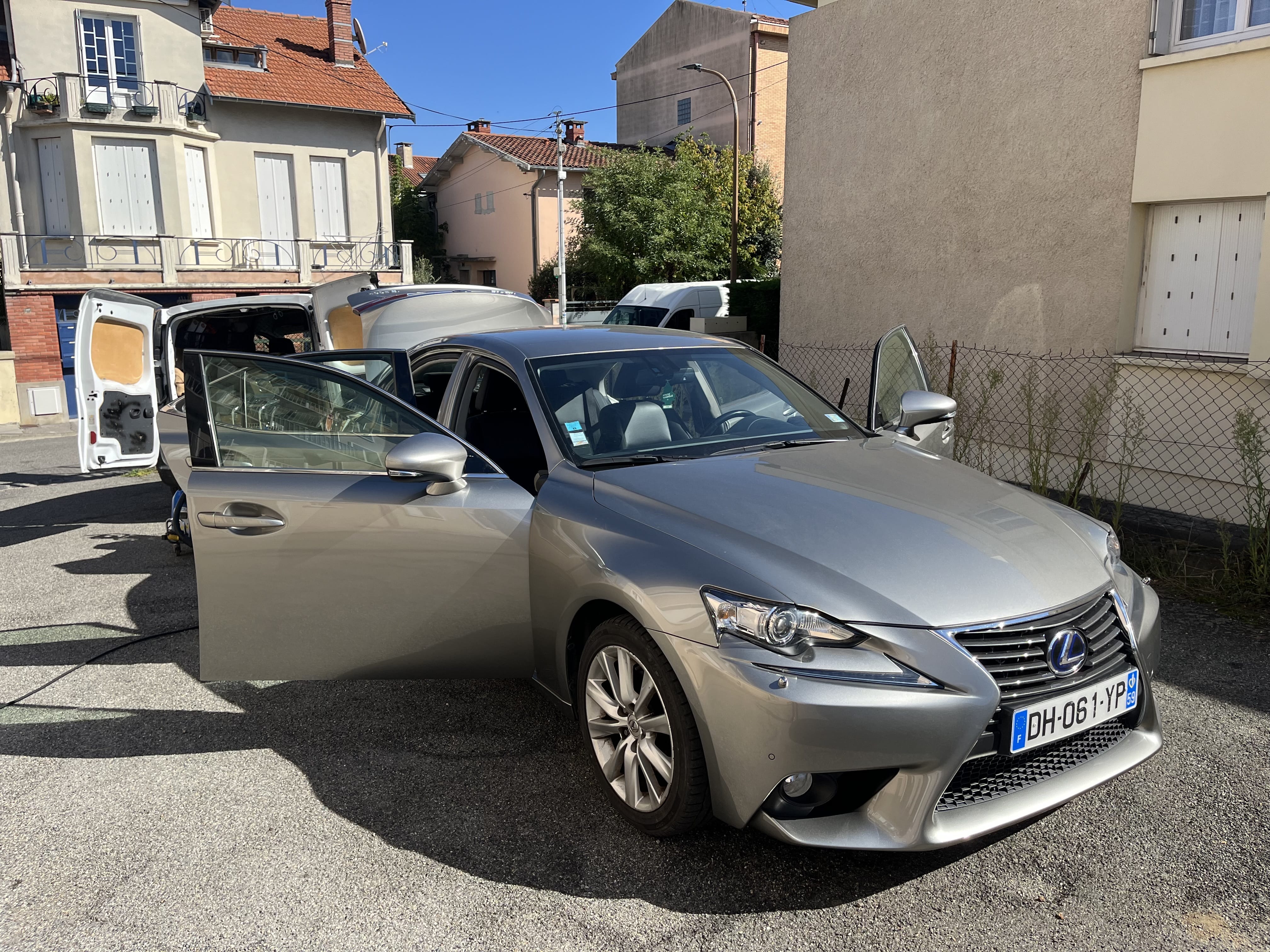 Lexus IS 300h, 2014, Essence 95, automatique