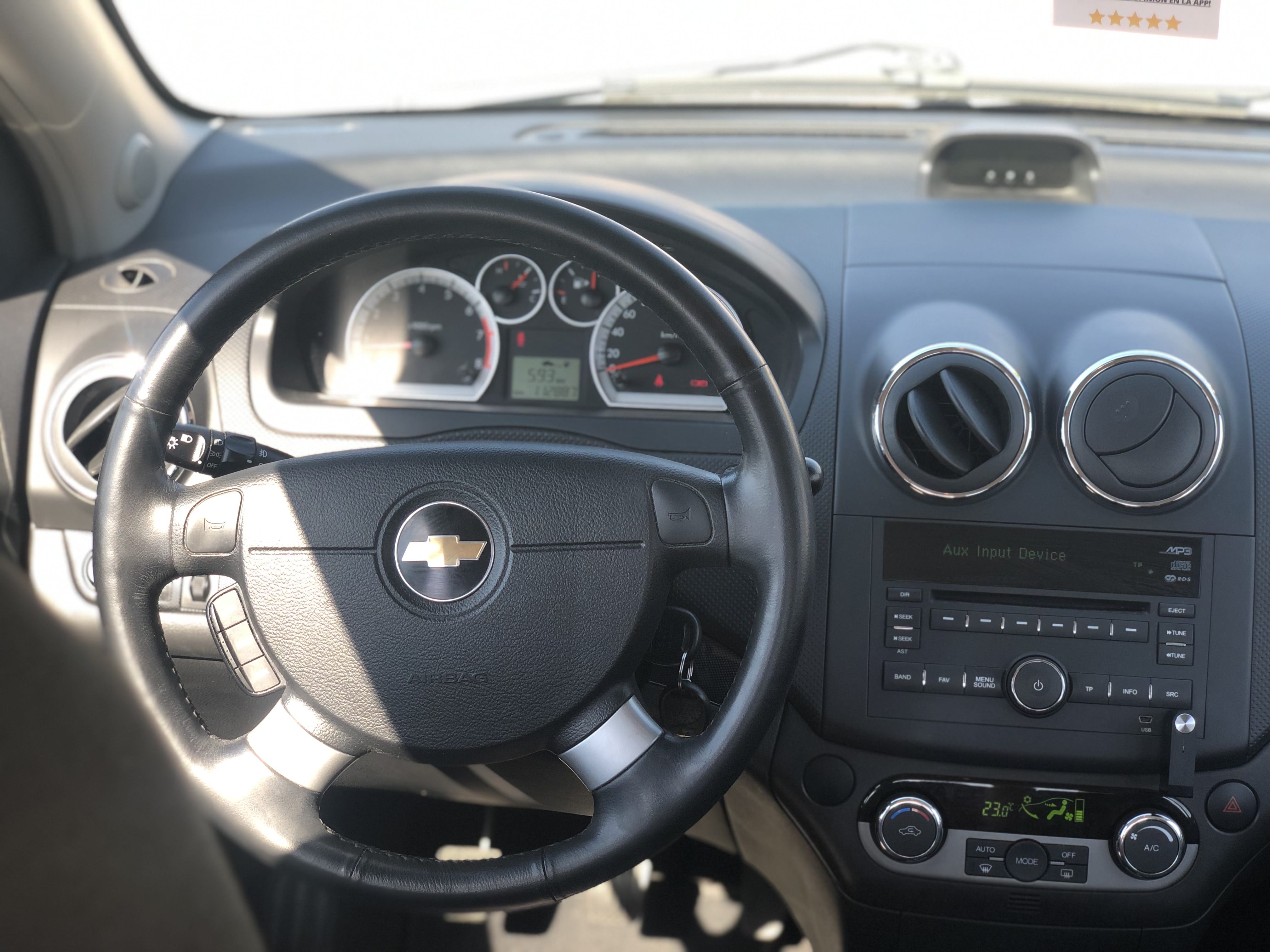 Chevrolet Aveo Berlina con Entrada de Audio/iPod