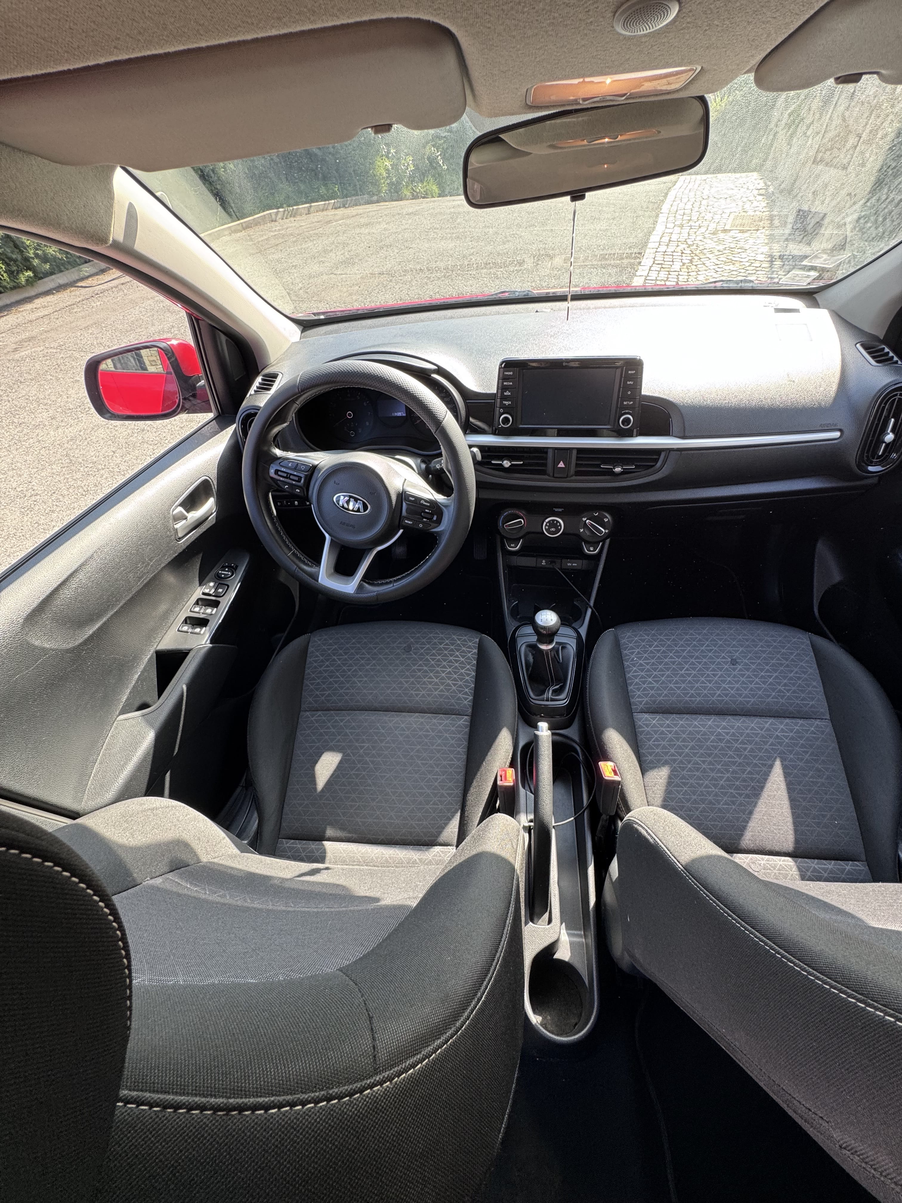 Kia Picanto avec GPS