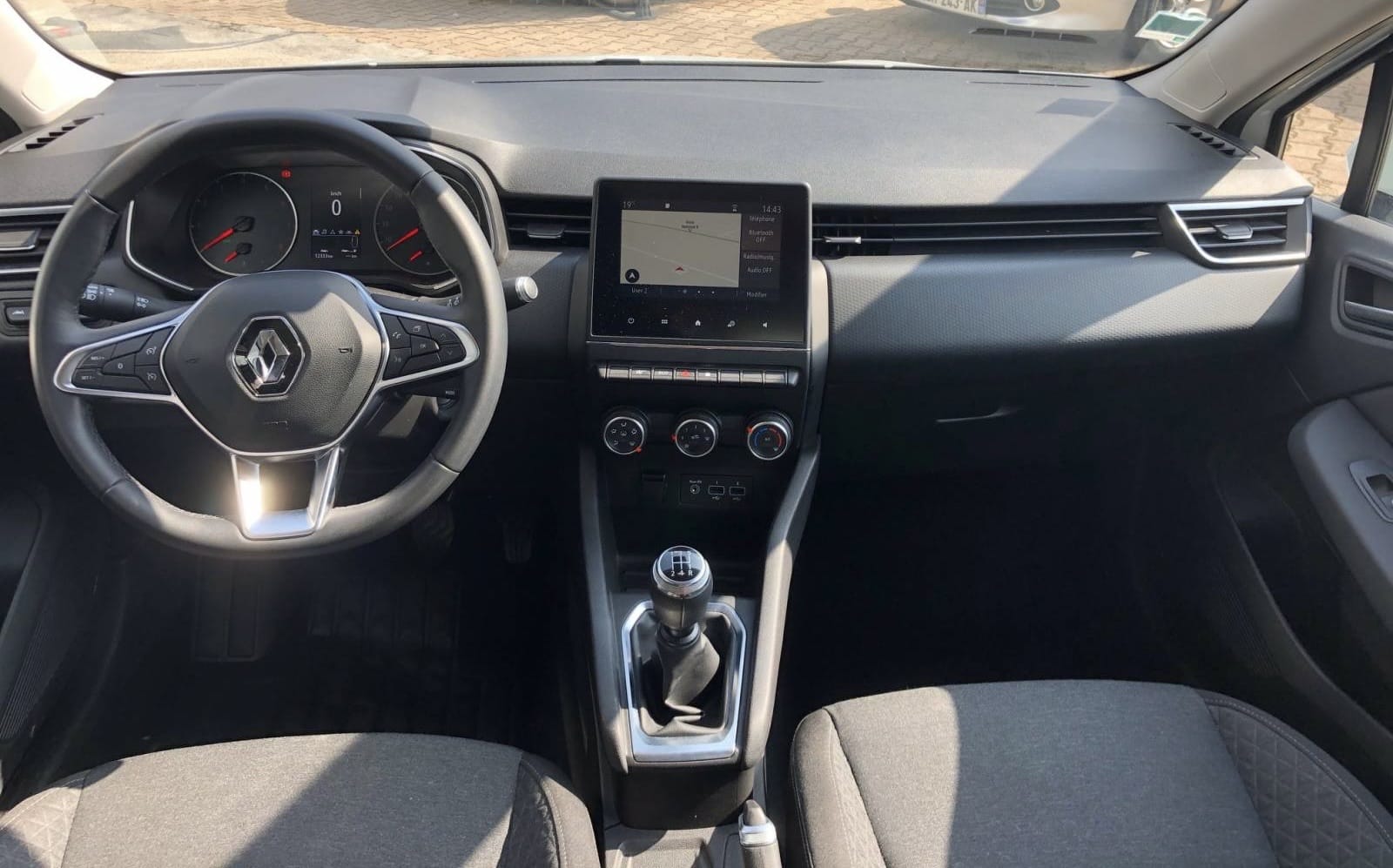 Renault Clio avec GPS