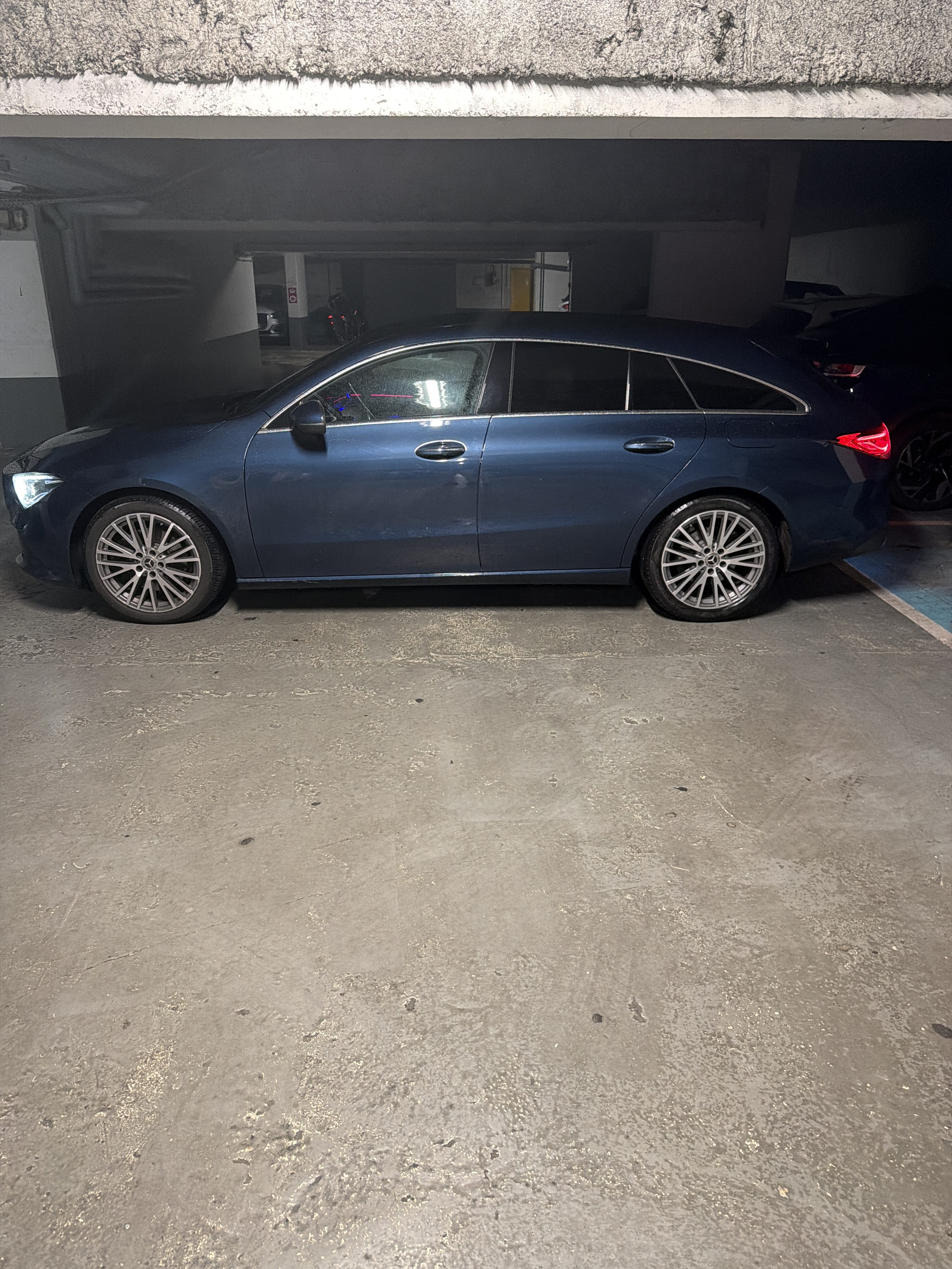 Mercedes-Benz CLA 200 avec Climatisation