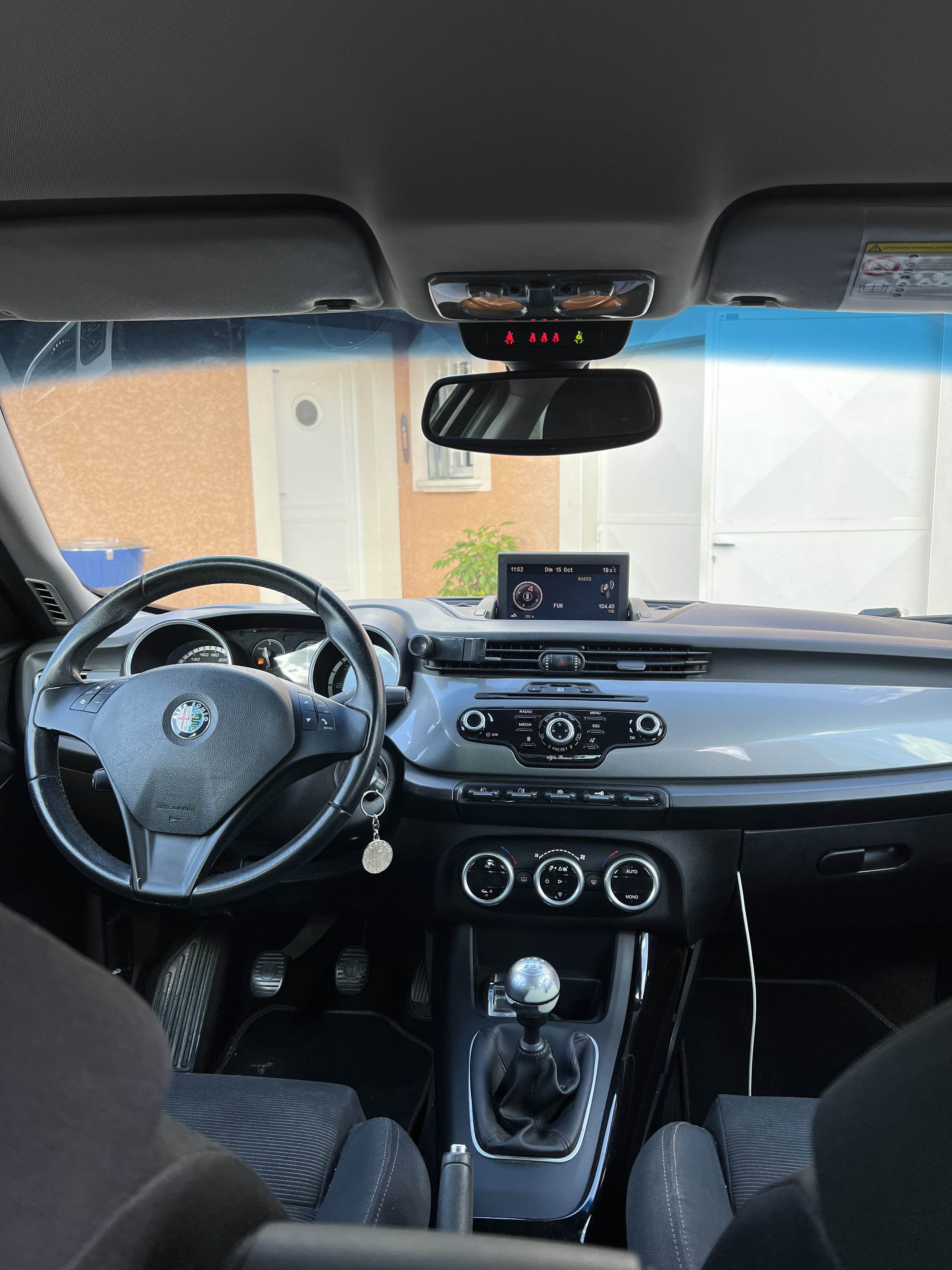 Alfa-Romeo Giulietta avec Régulateur de vitesse