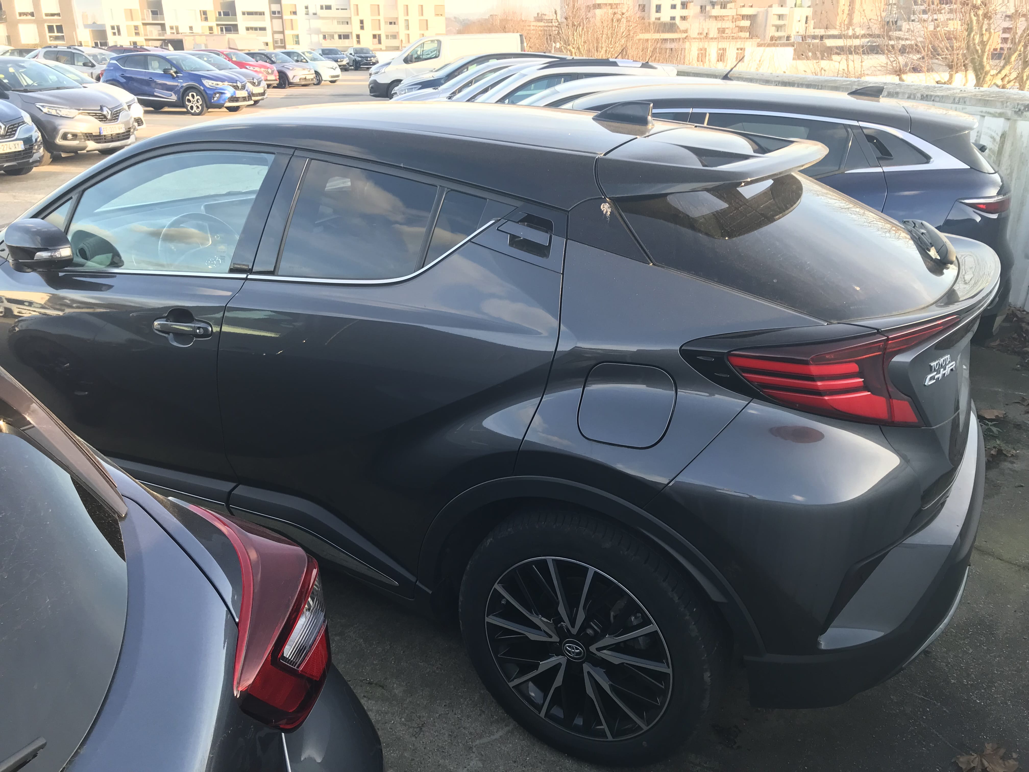 Toyota C-HR avec Apple CarPlay