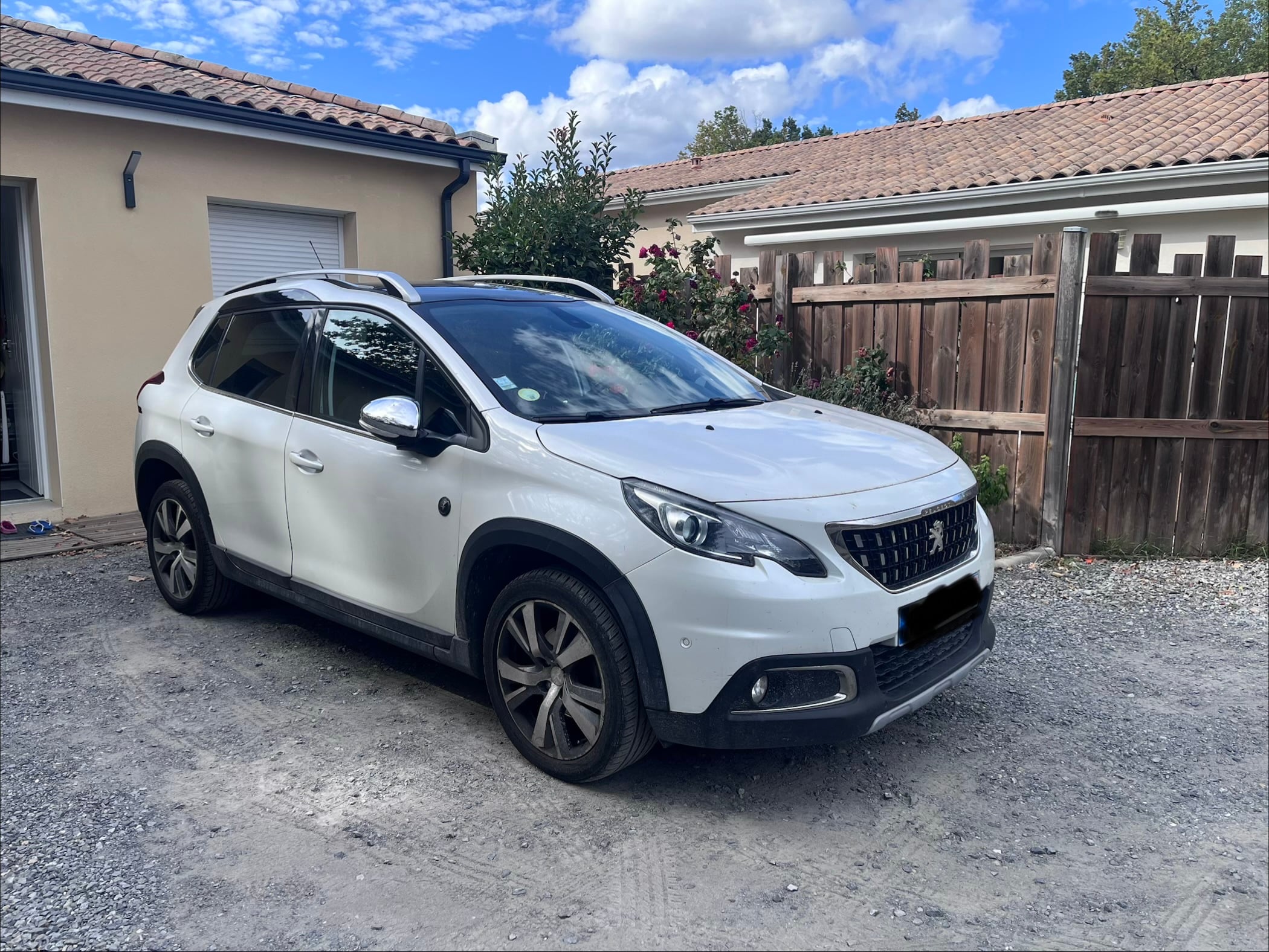 Peugeot 2008, 2018, Diesel, automatique