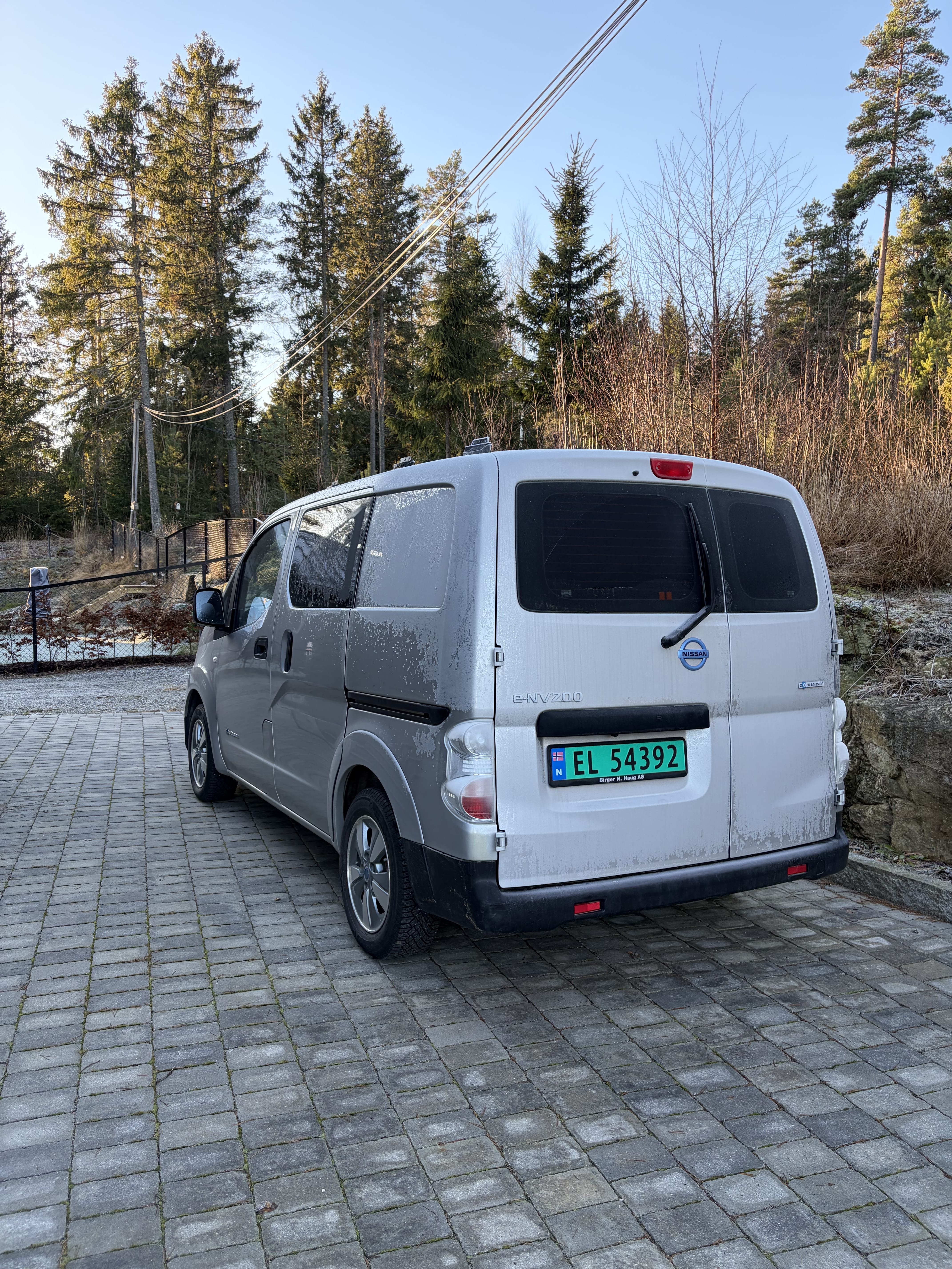 Nissan e-NV200 Varebil med GPS