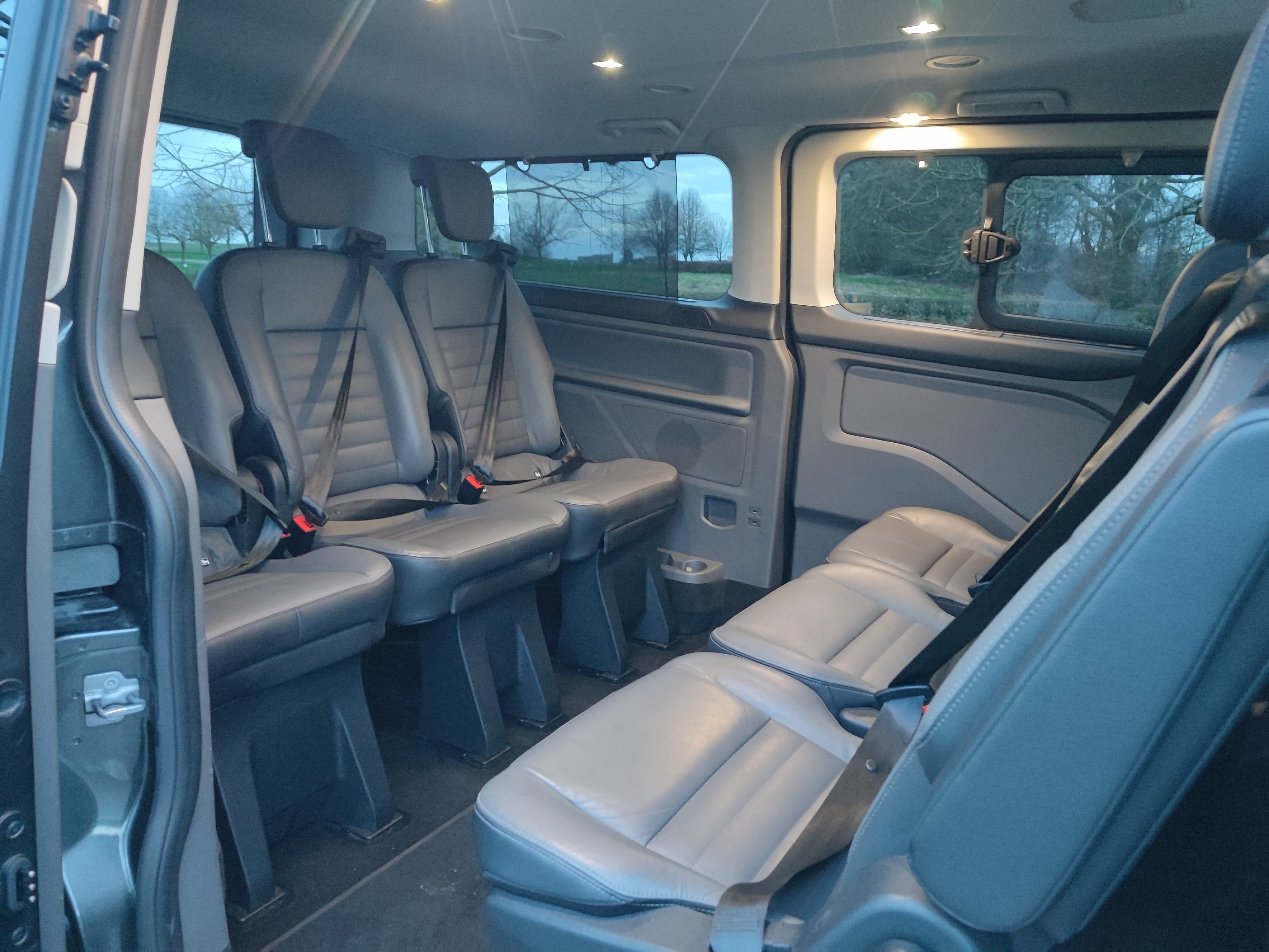 Ford Tourneo Custom 2.0 135 ch met Audio- / iPod-ingang
