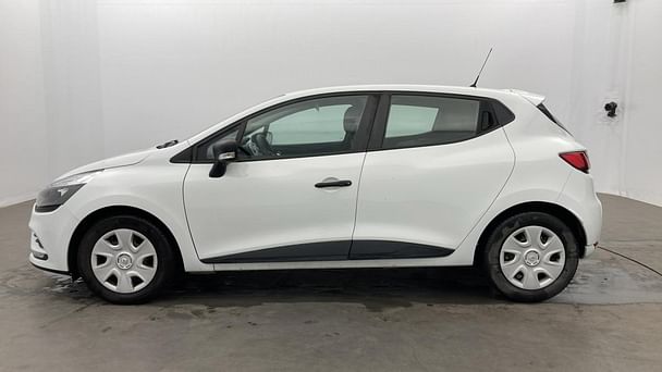 Renault Clio with Cruise control