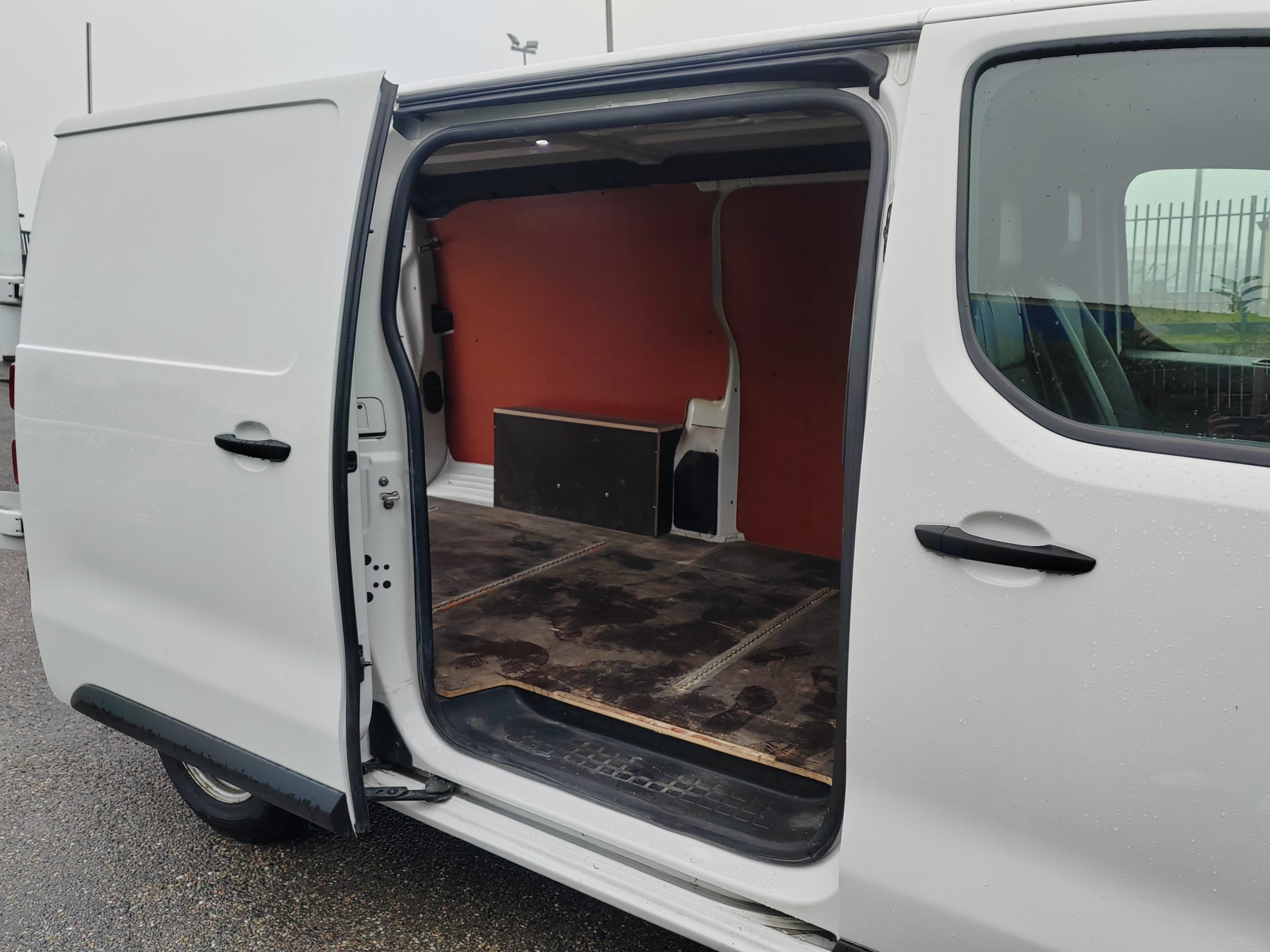 Peugeot Expert Long - 2.0L BlueHDI 120ch (6m3)