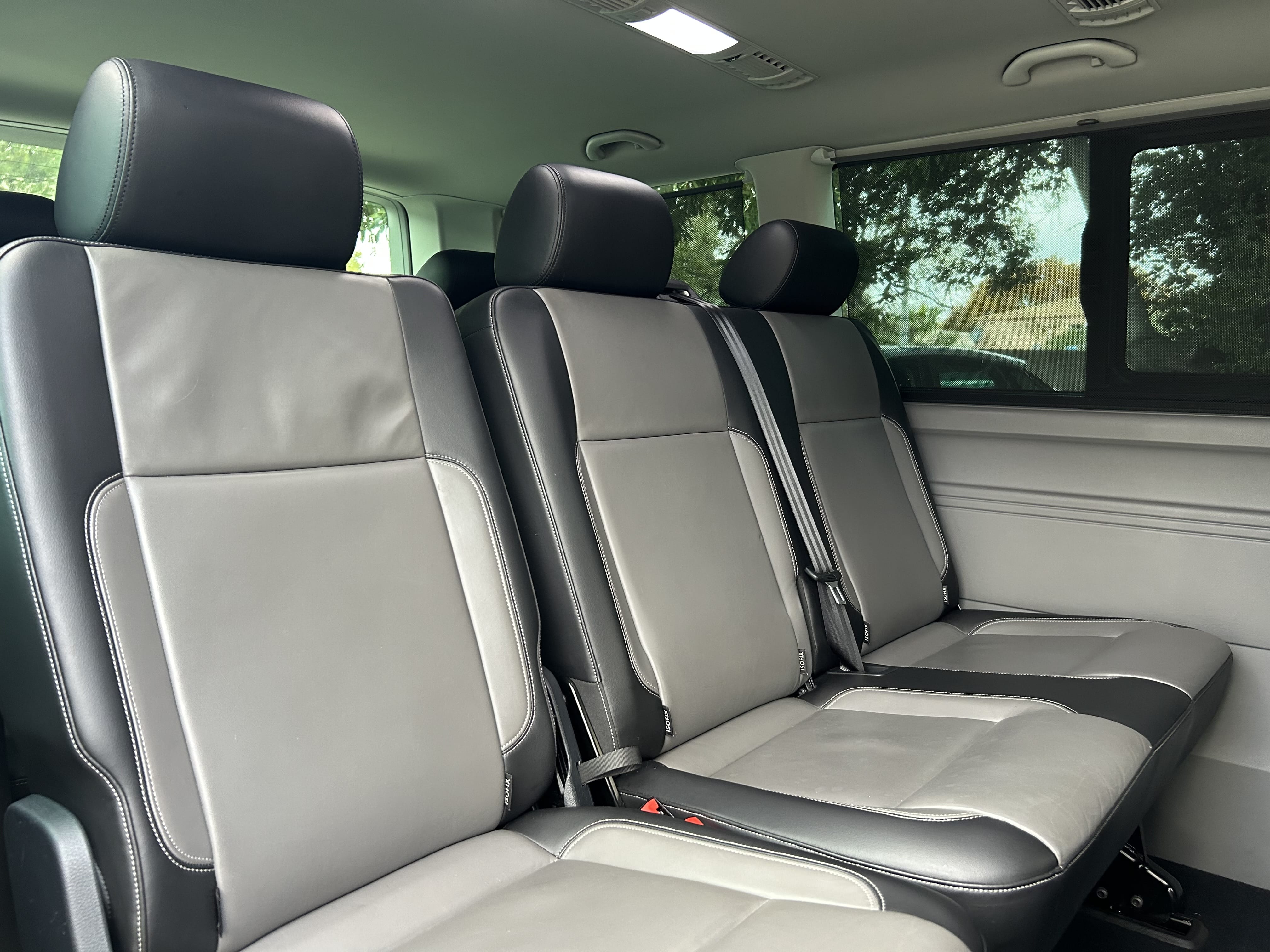 Volkswagen Caravelle avec Apple CarPlay