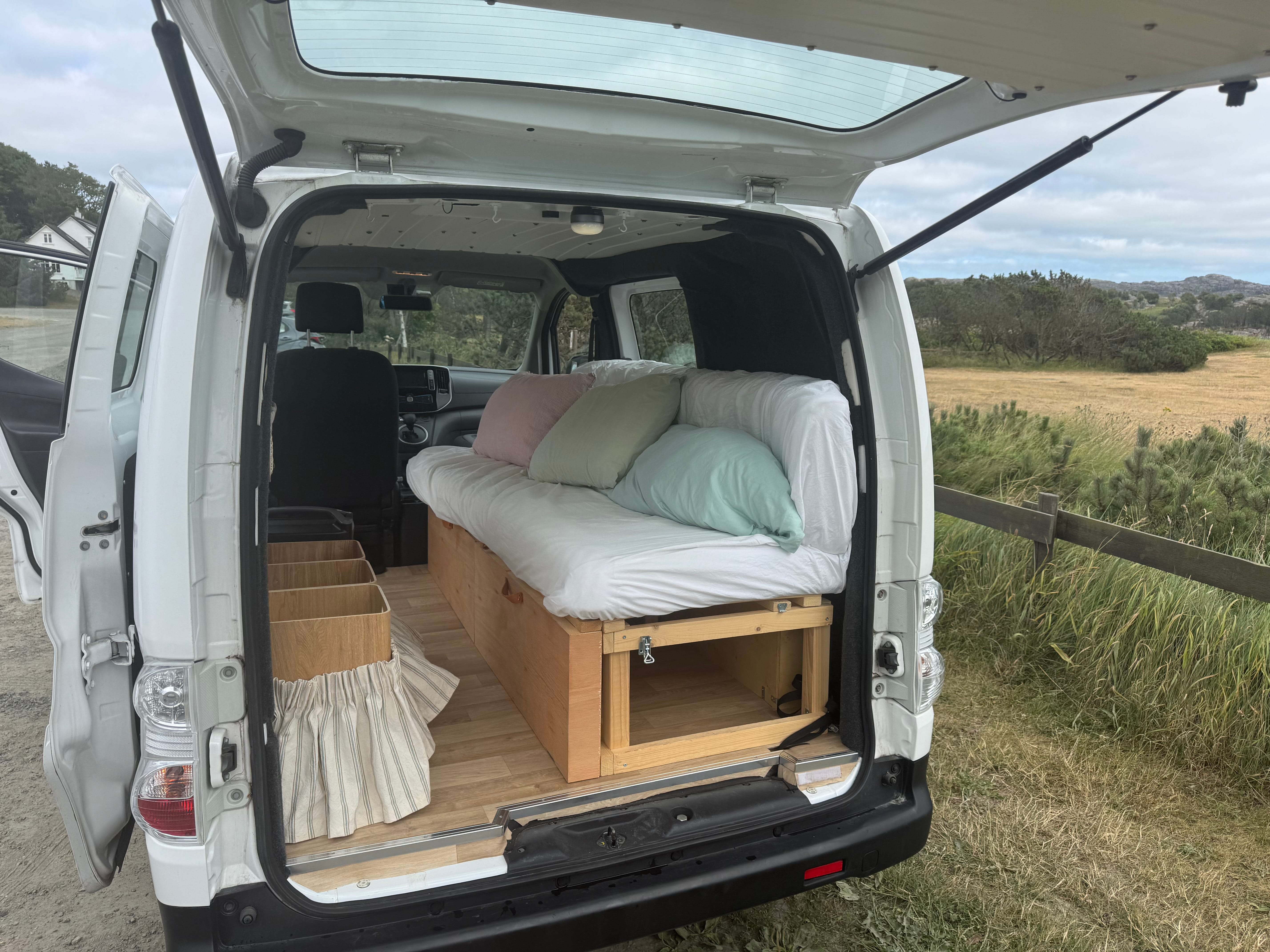 Nissan e-NV200 Varebil med Aircondition