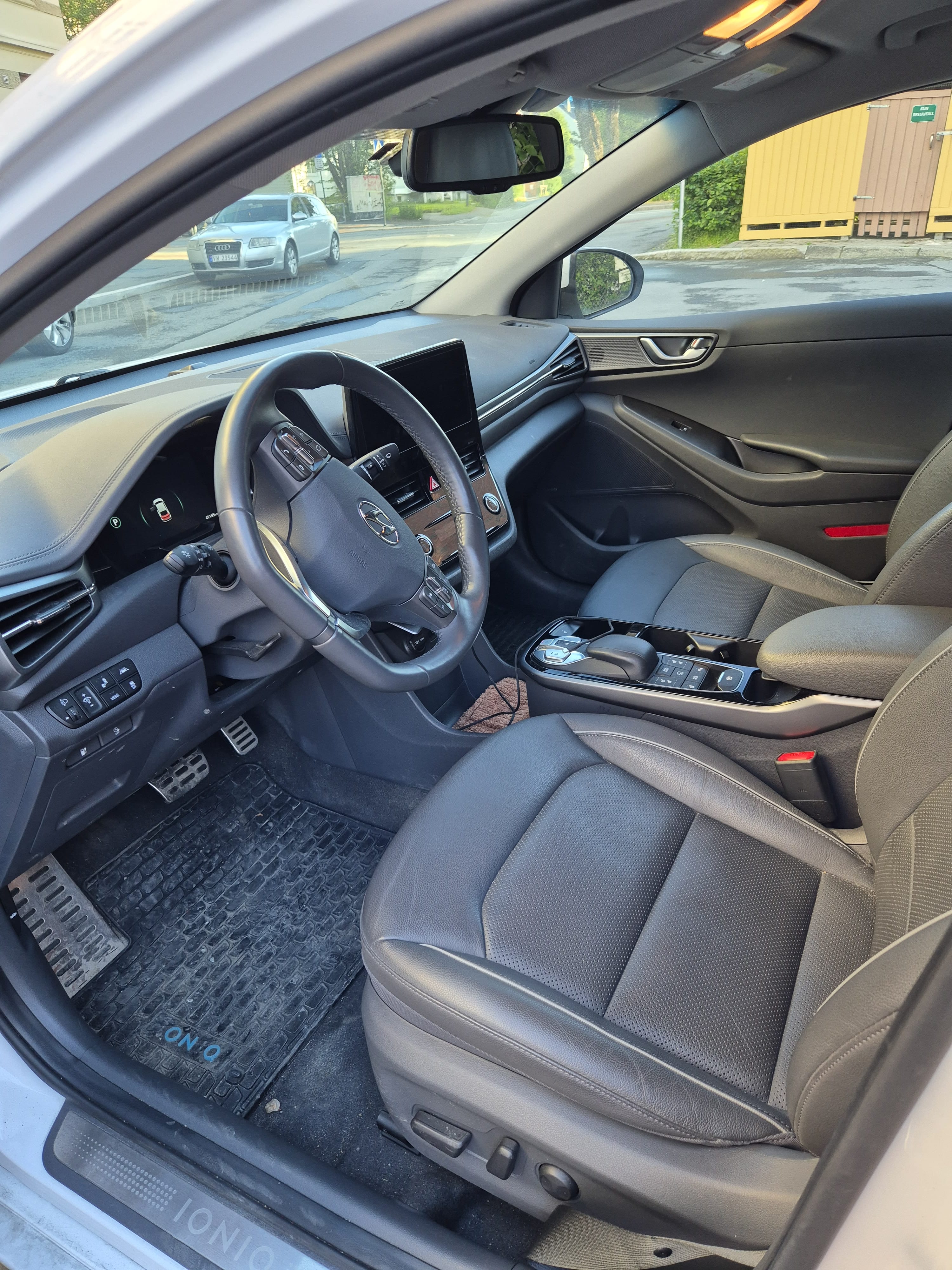 Hyundai Ioniq Electric med Cruisekontroll