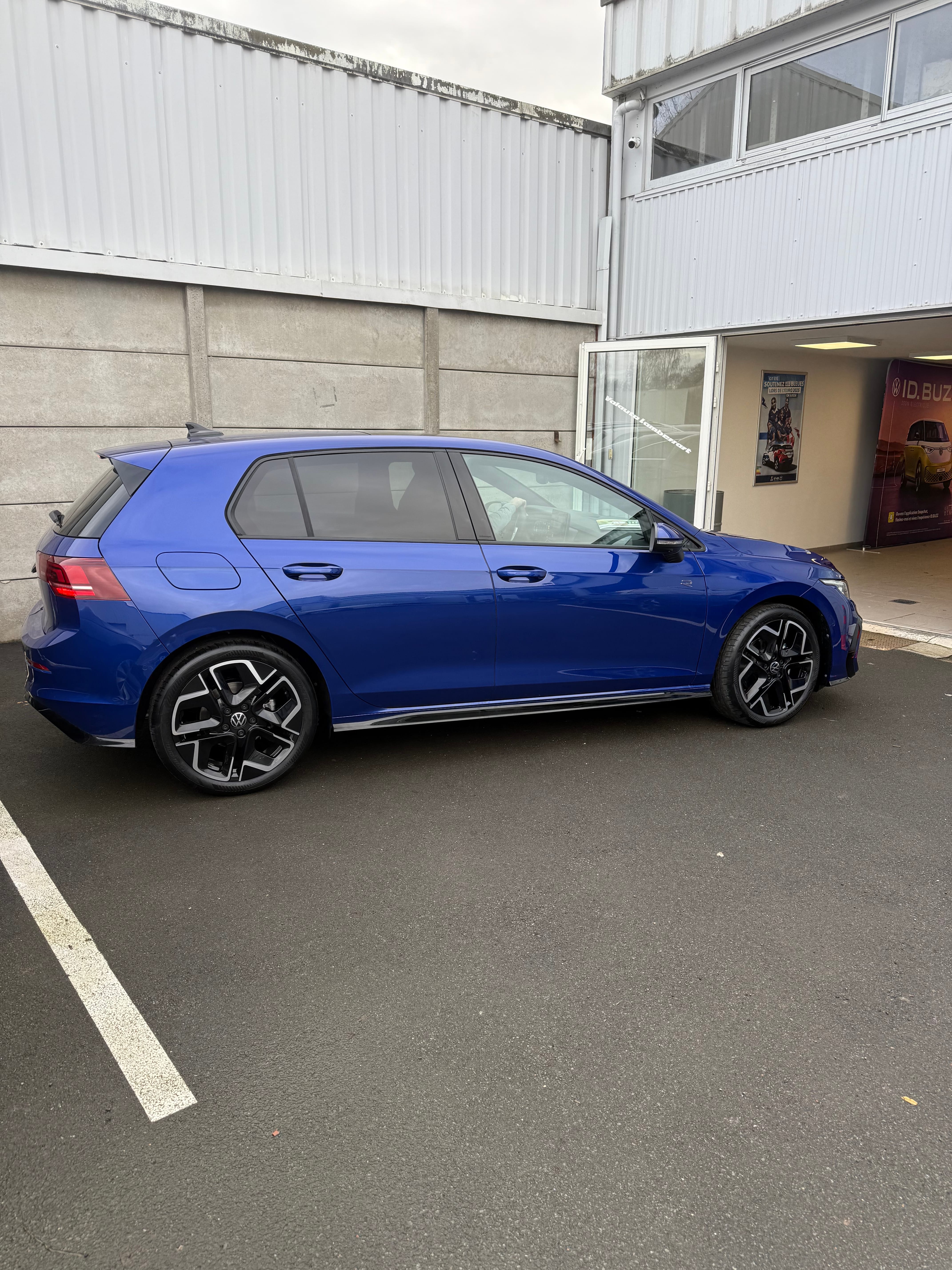 Volkswagen Golf R-Line avec Climatisation