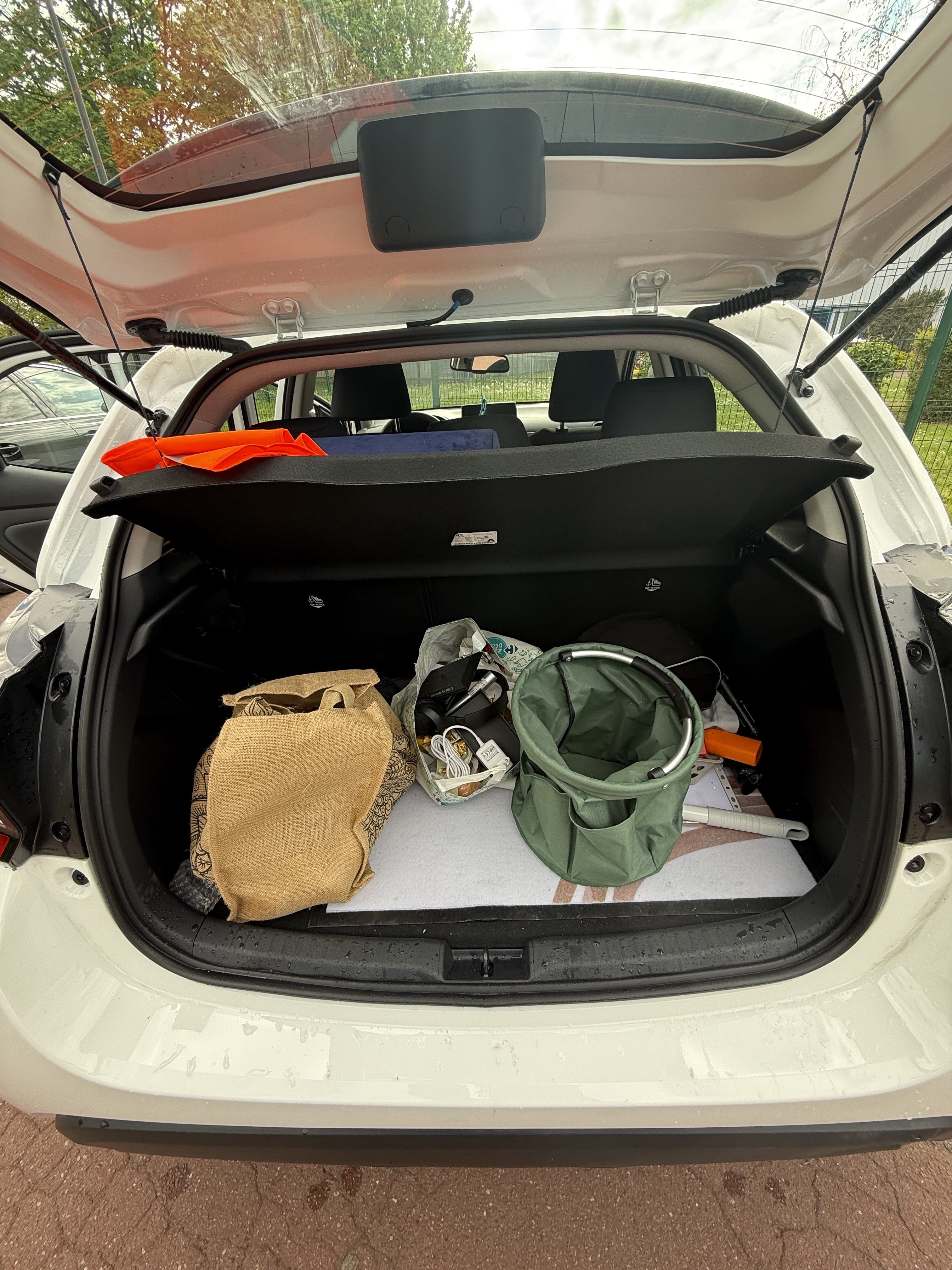 Toyota Yaris Hybride avec Quatre roues motrices