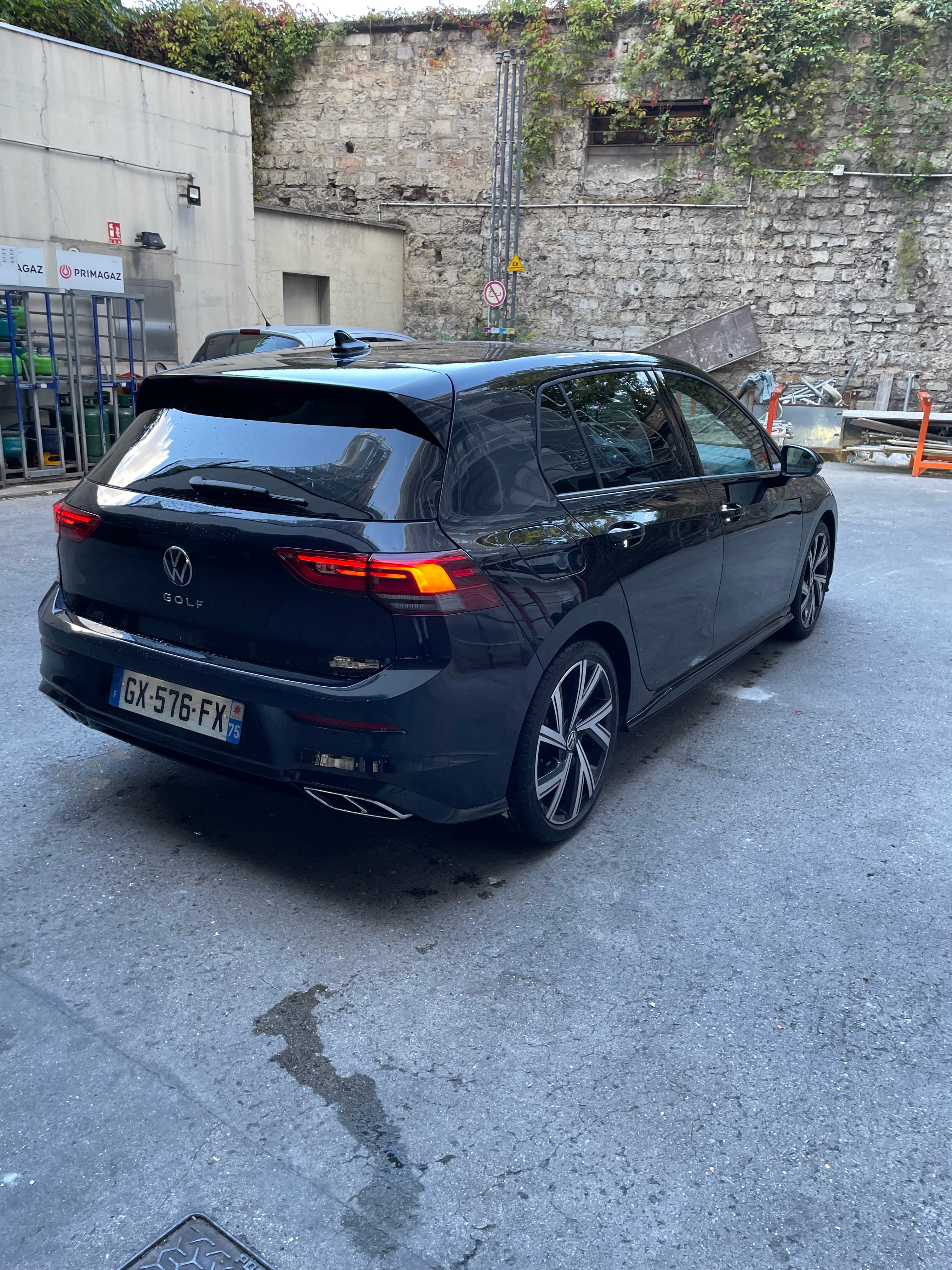 Volkswagen Golf avec GPS