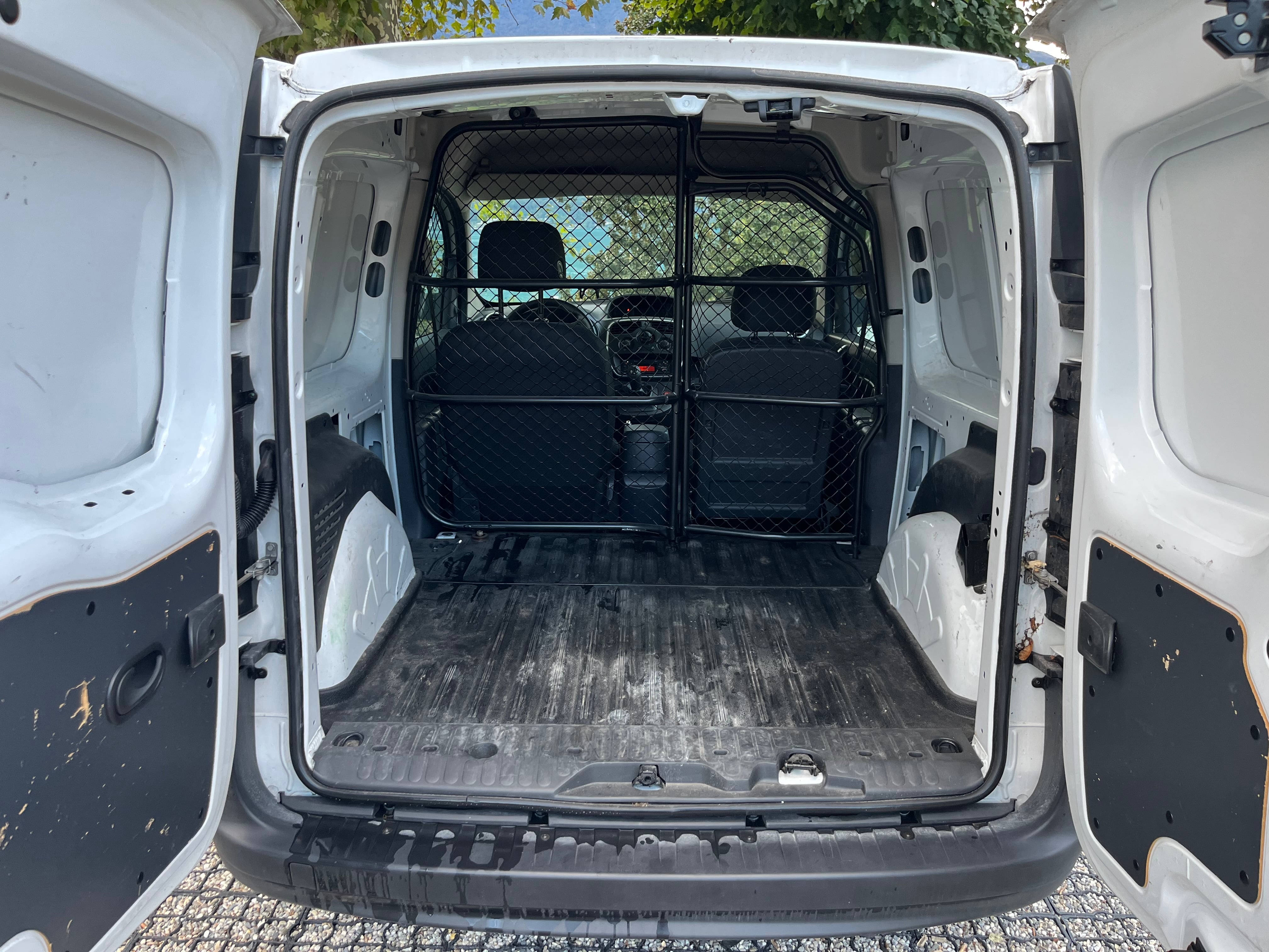 Renault Kangoo Express avec Siège bébé