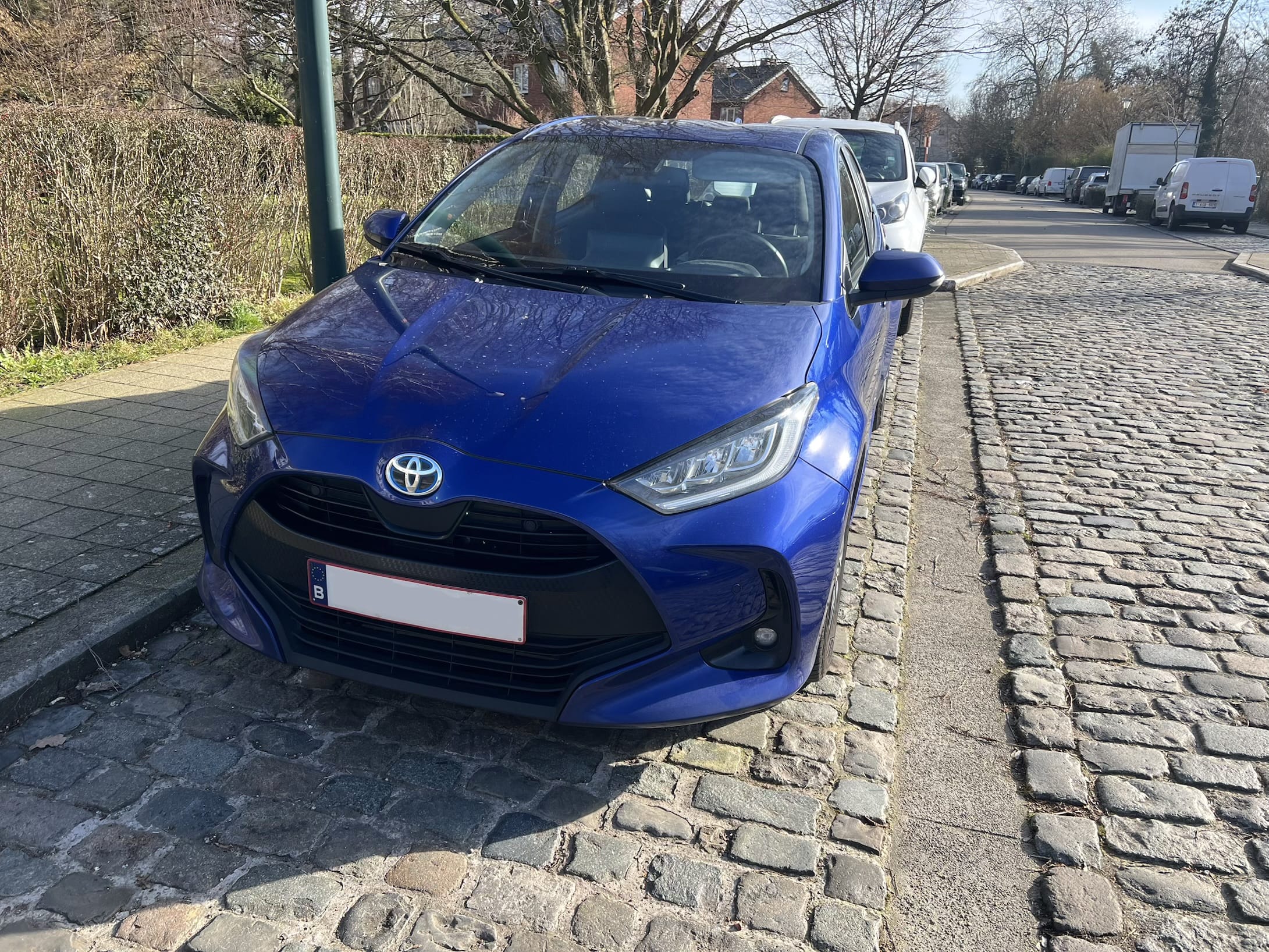 Toyota Yaris Hybride, 2022, Euro 95 (E10) / Elektrisch (hybride), automatisch