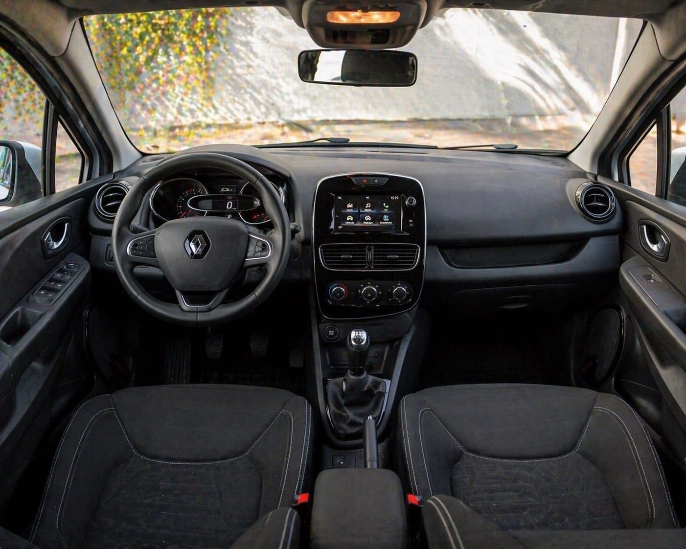 Renault Clio Phase IV 1.5 DCI 90 ENERGY BUSINESS ECO2 avec Audio Bluetooth
