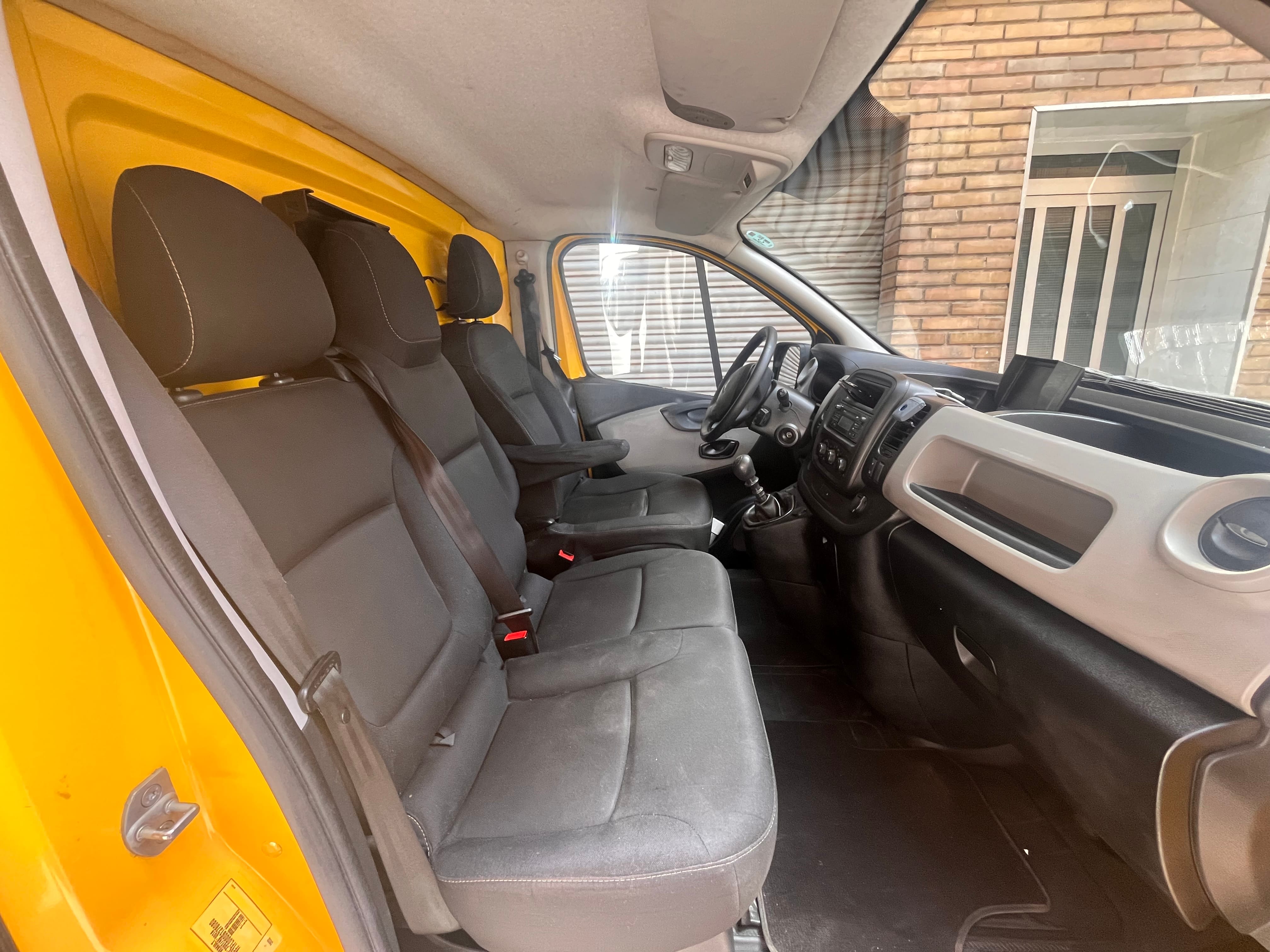 Renault Trafic avec Régulateur de vitesse
