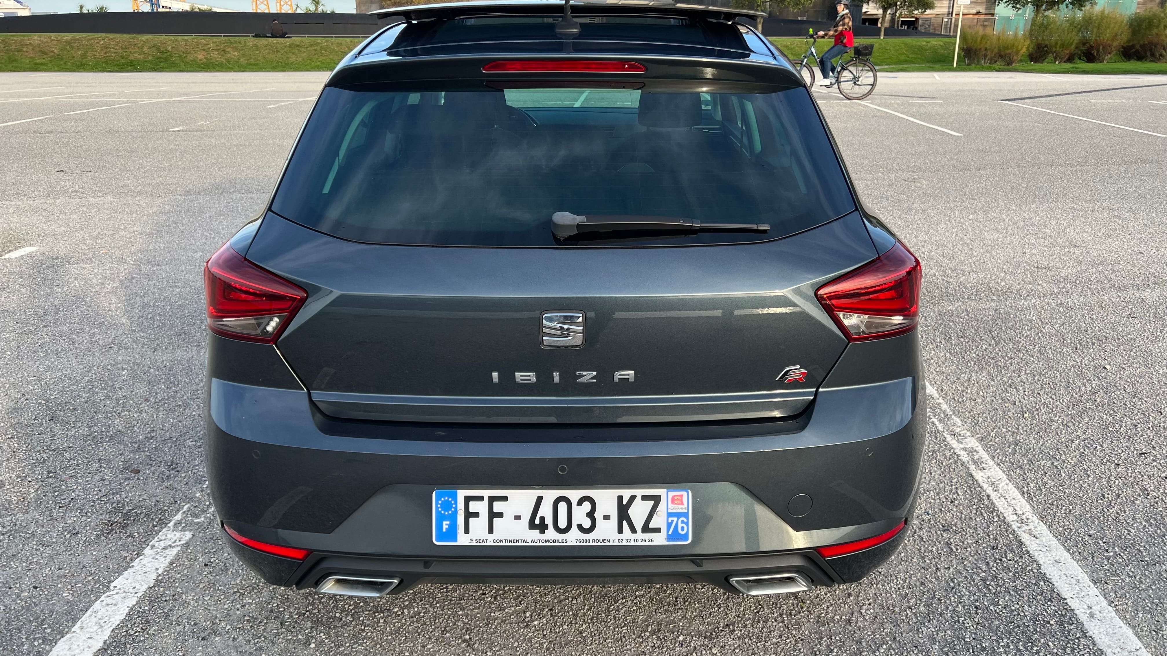 Seat Ibiza avec GPS