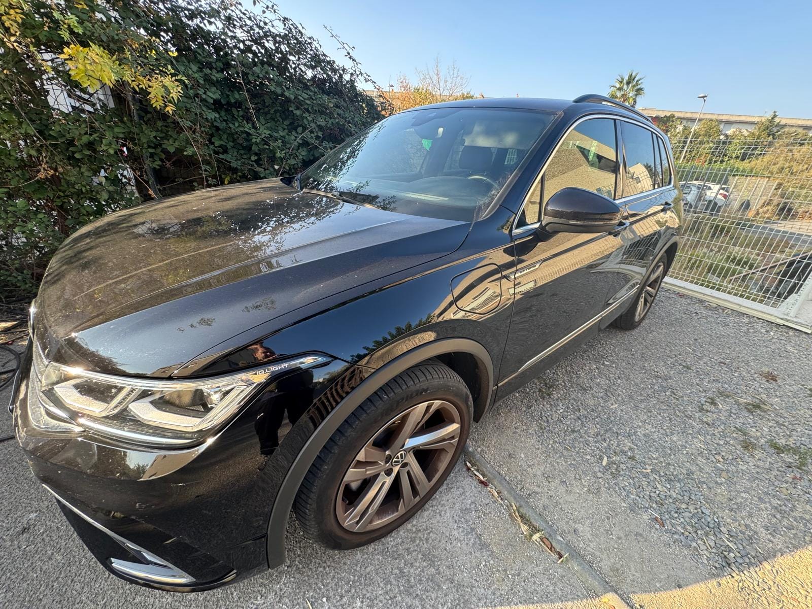 Volkswagen Tiguan SE R-LINE Black avec Climatisation