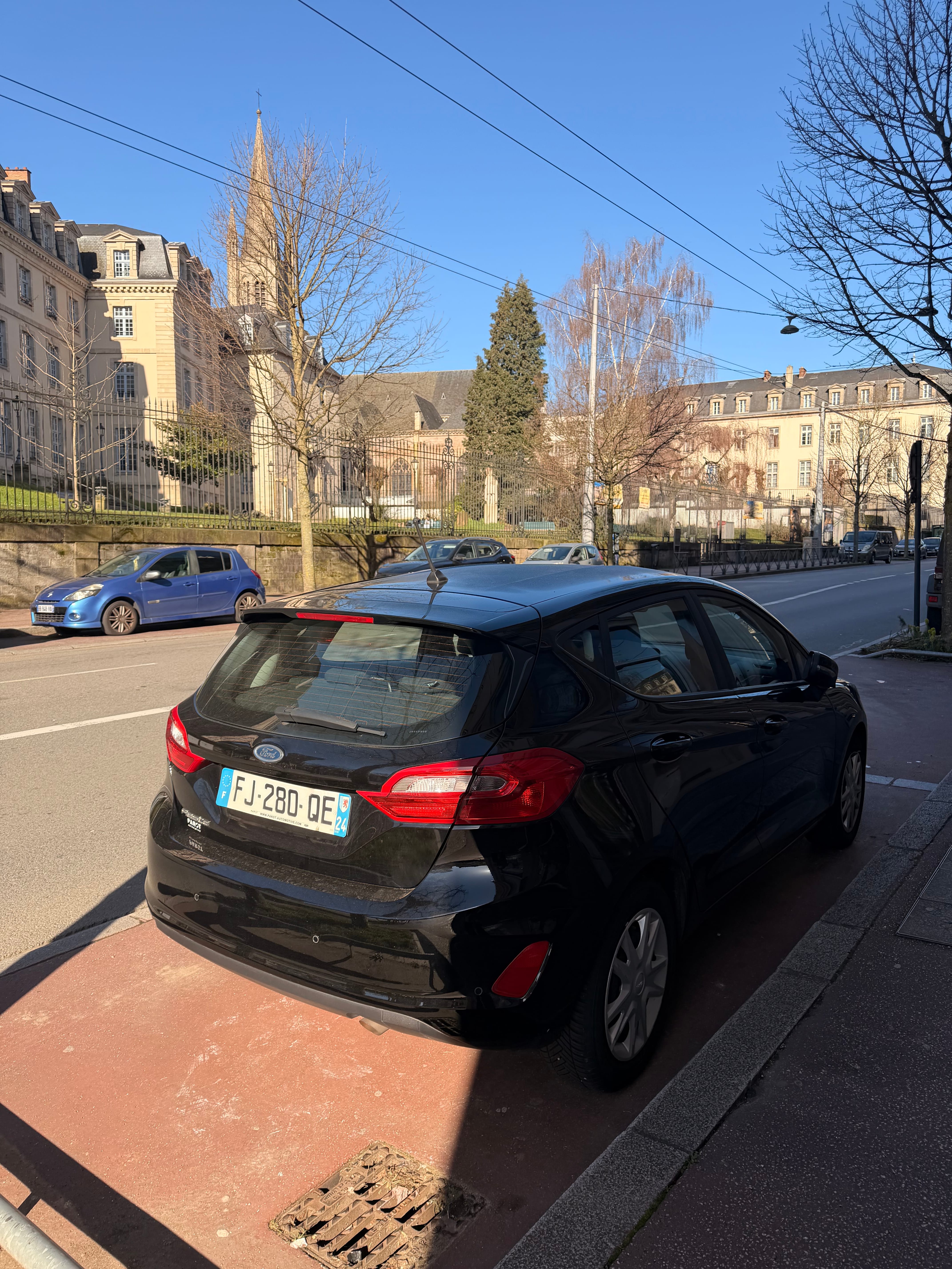 Ford Fiesta avec Régulateur de vitesse