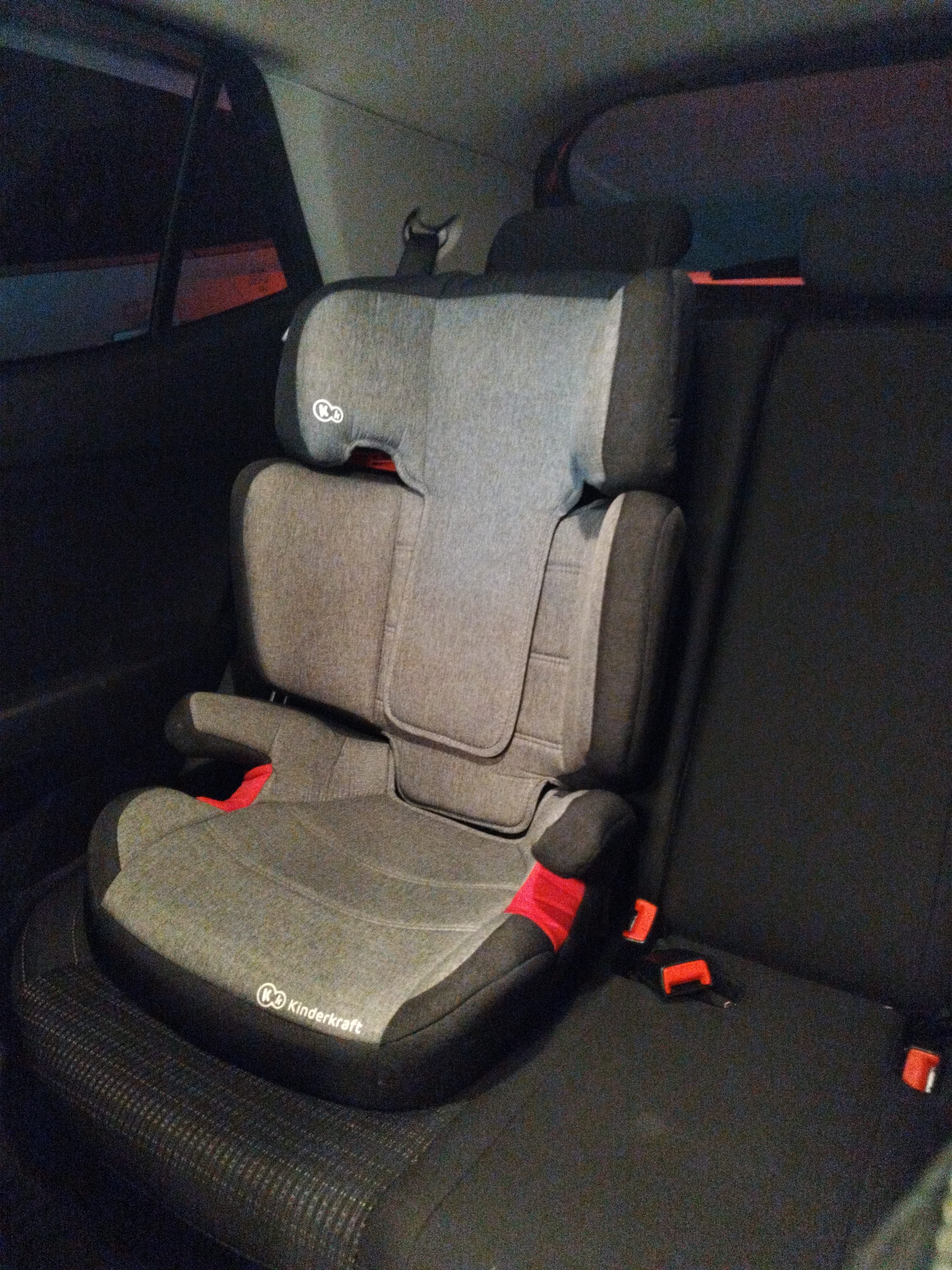 Kia Stonic con Silla infantil