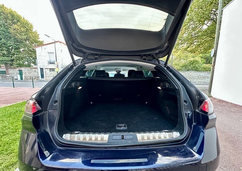 Peugeot 508 avec Chaines