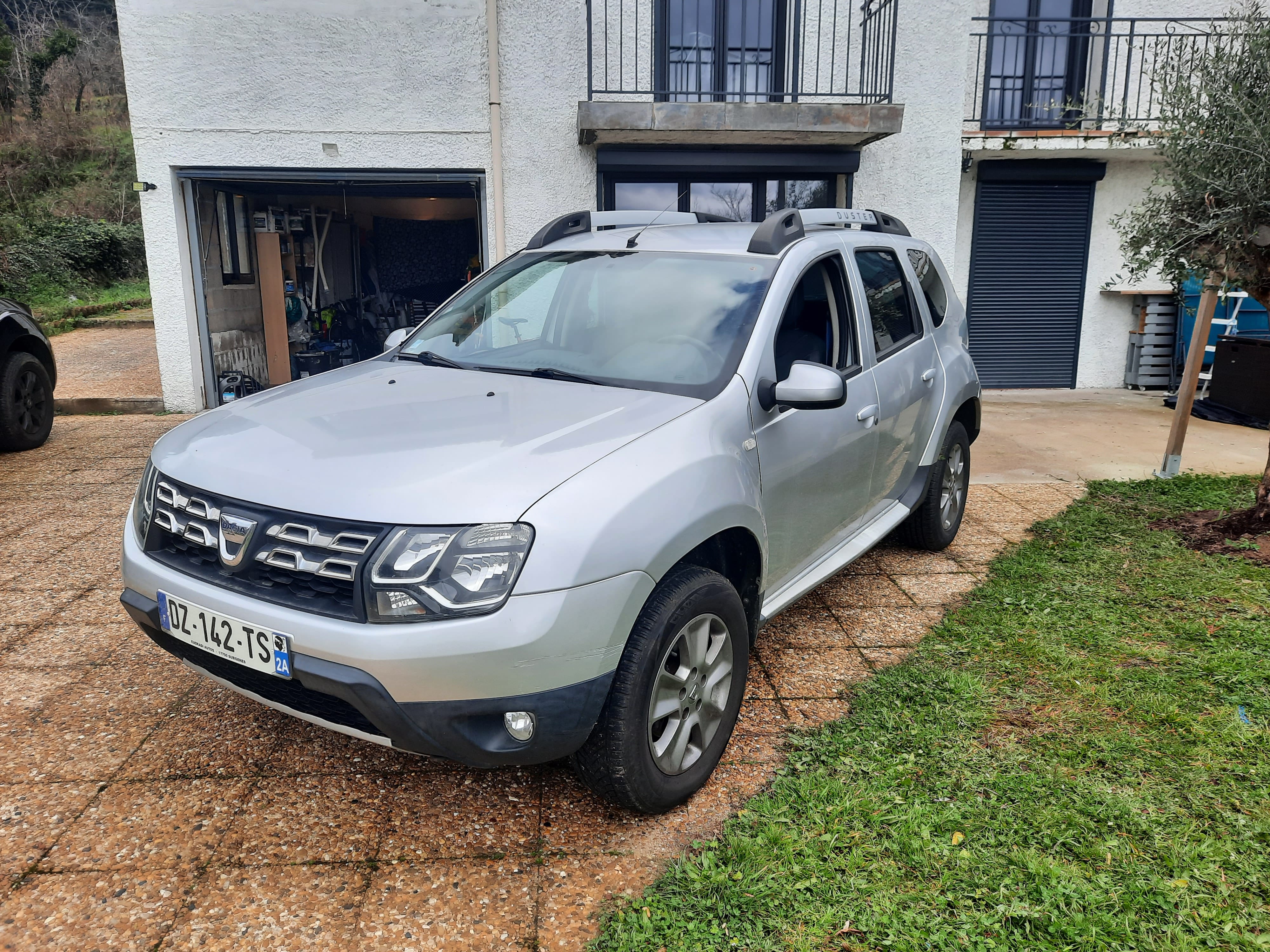 Dacia Duster, 2016, Essence 95