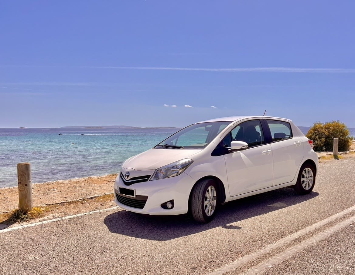Toyota Yaris 1.3 100 CV con Control de velocidad
