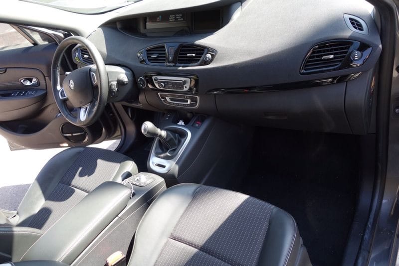 Renault Grand Scenic avec Régulateur de vitesse