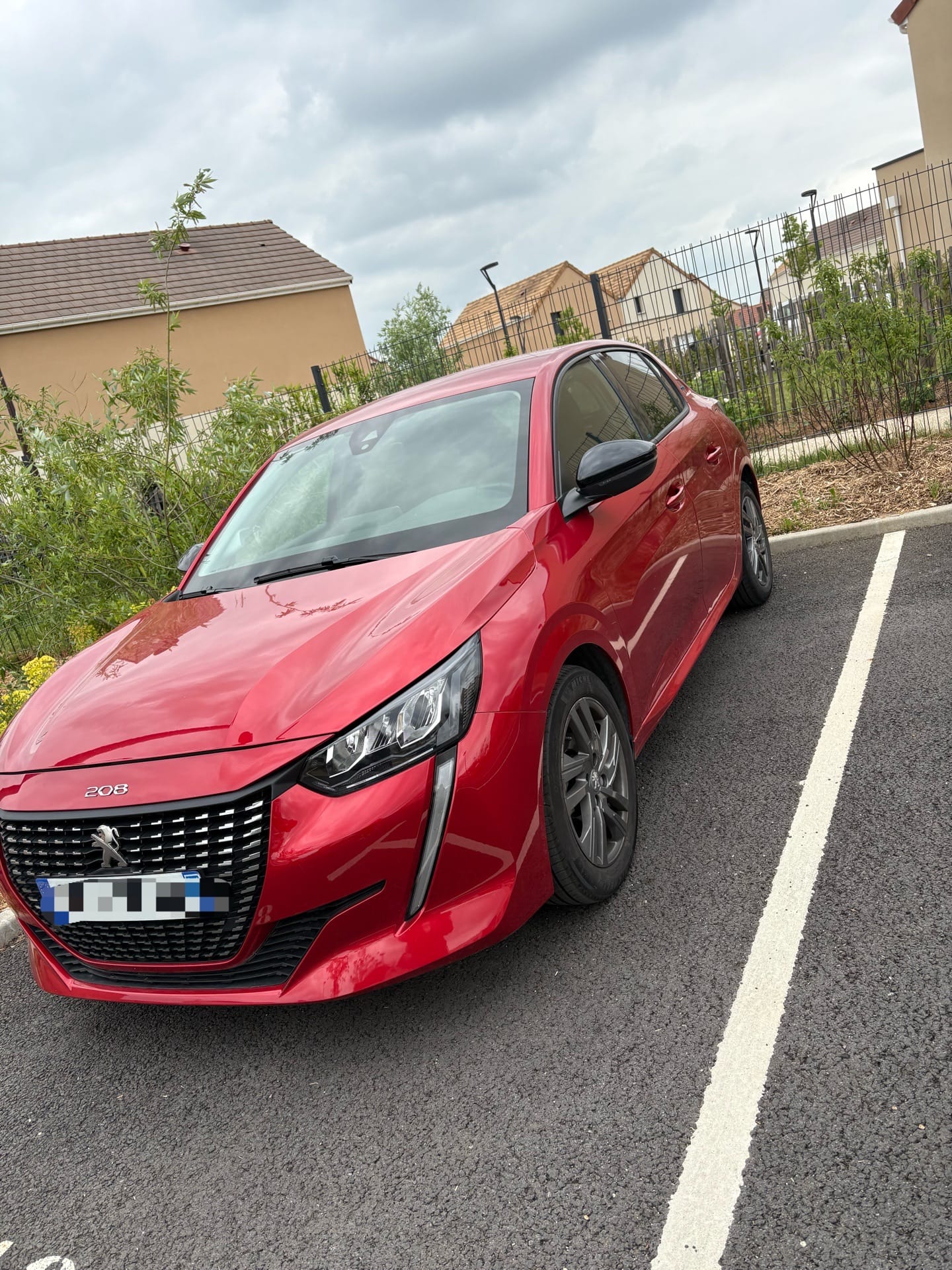 Peugeot 208, 2022, Essence 95