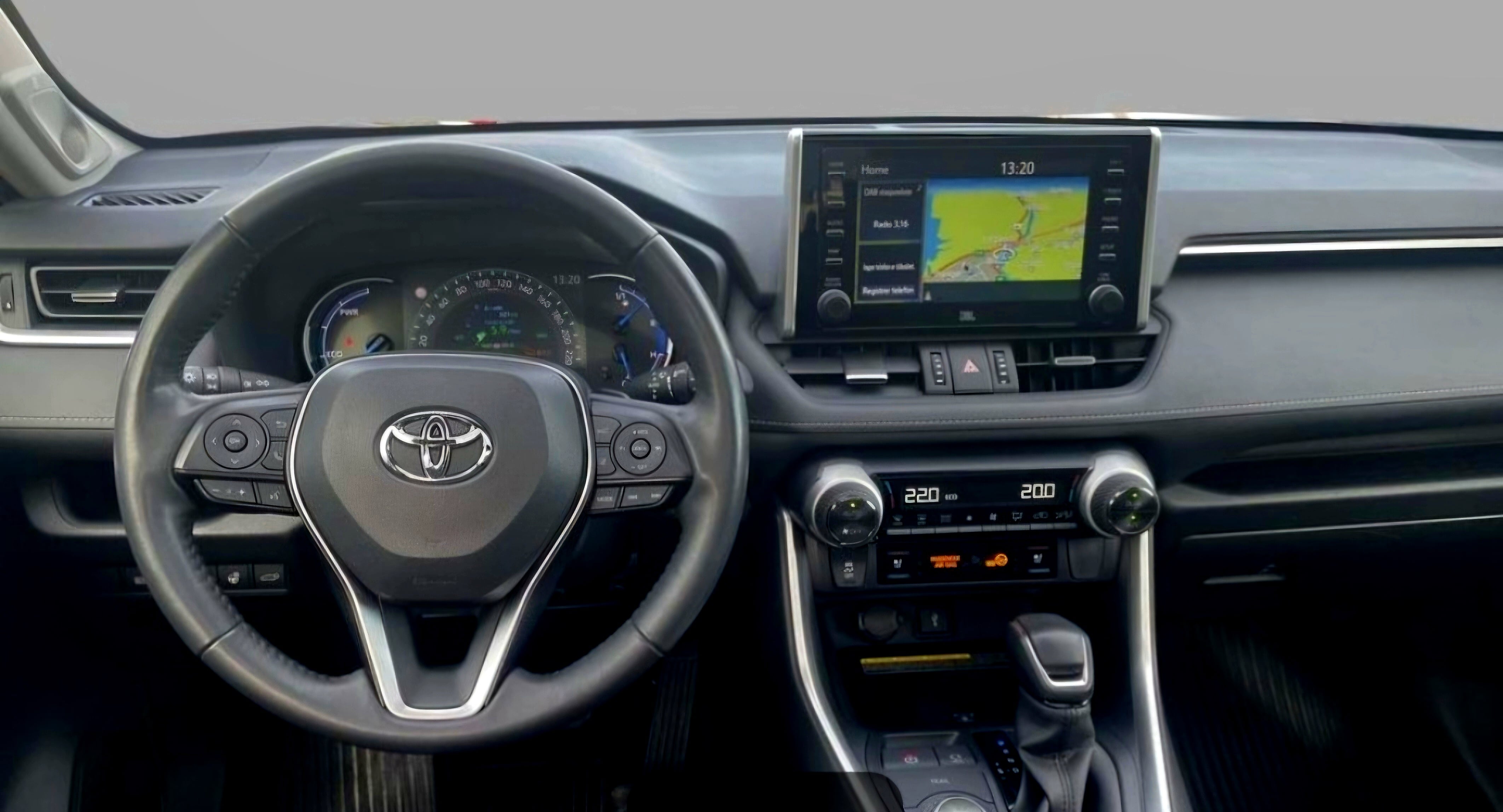 Toyota RAV 4 Hybrid med GPS