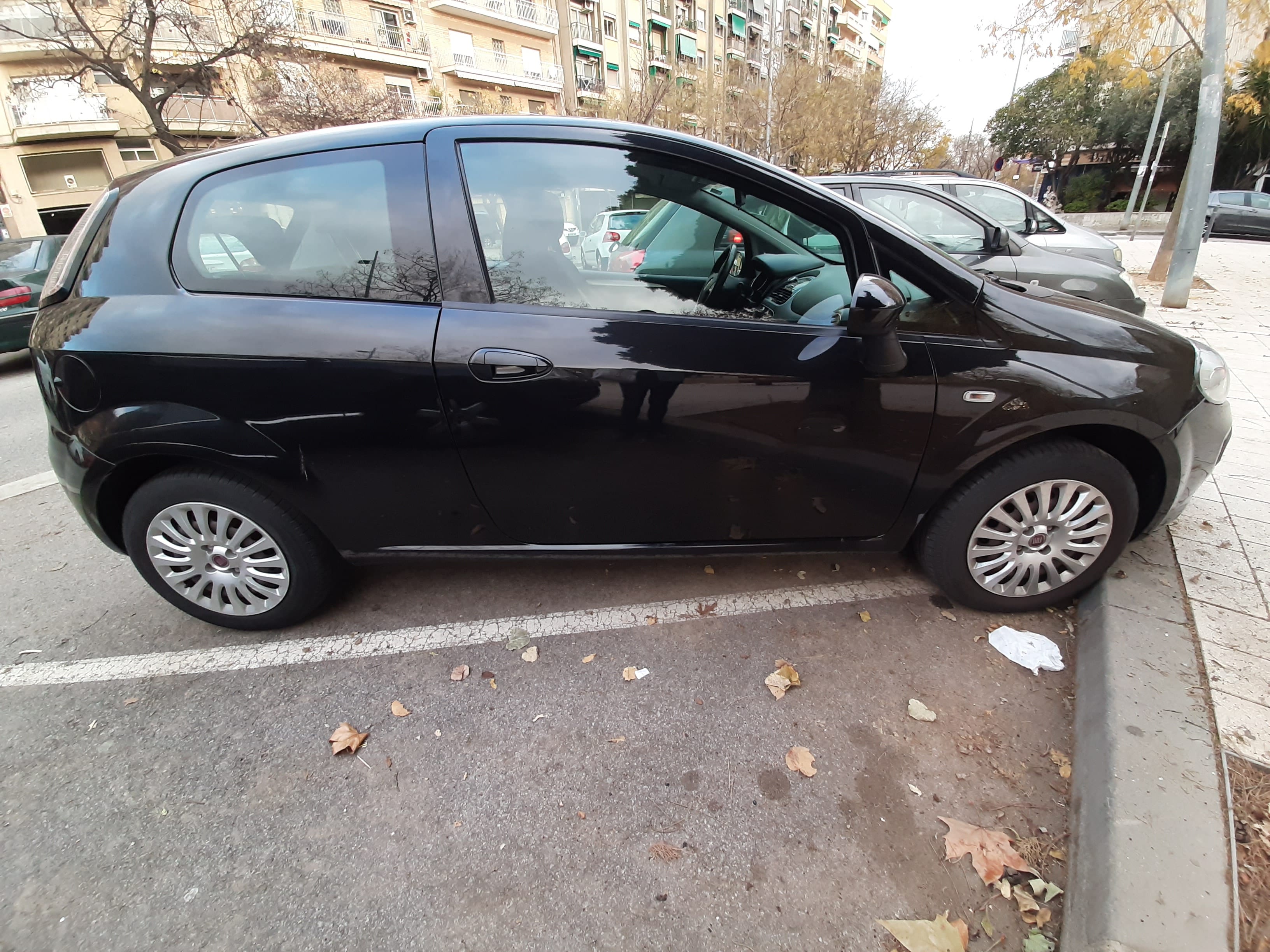 Fiat Punto Evo 1.2 con Entrada de Audio/iPod