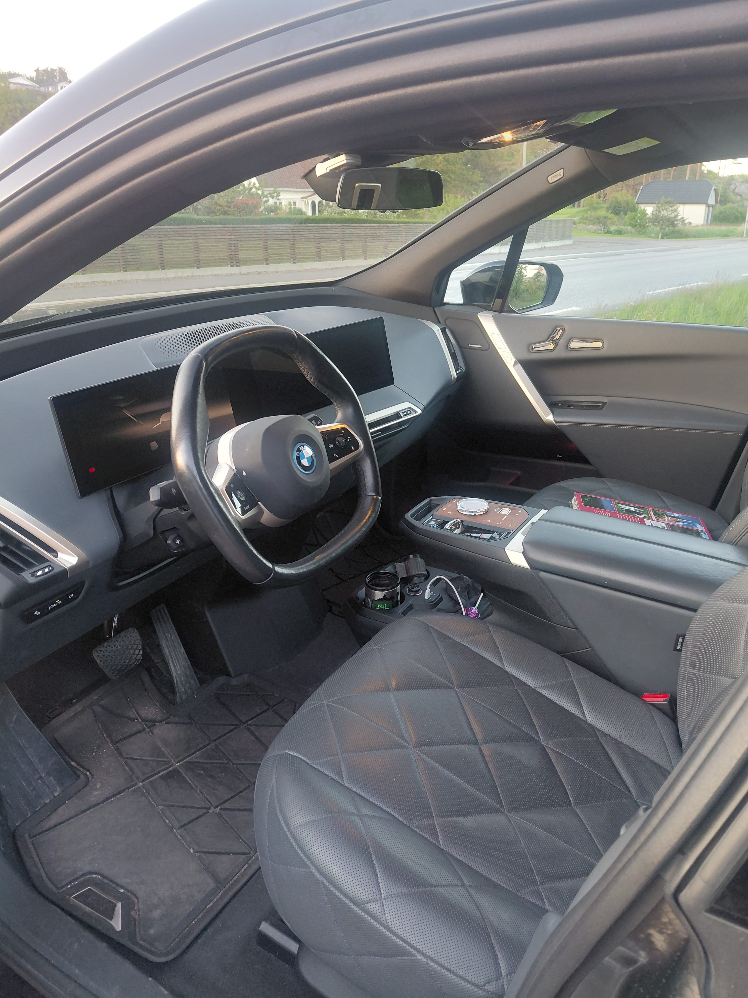 BMW iX xDrive50 Rekkevidde 59 mil with Four-wheel drive