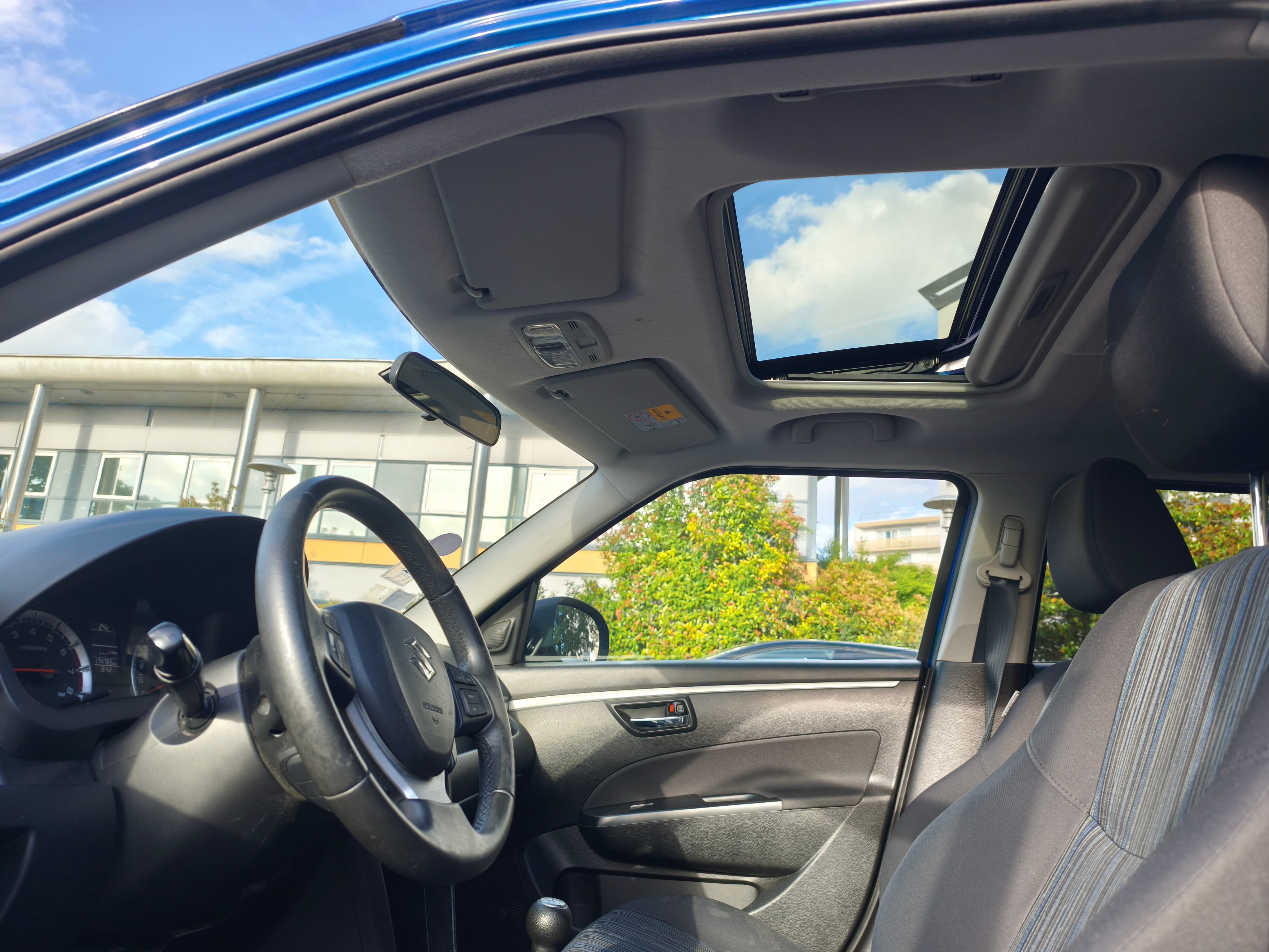 Suzuki Swift avec Audio Bluetooth