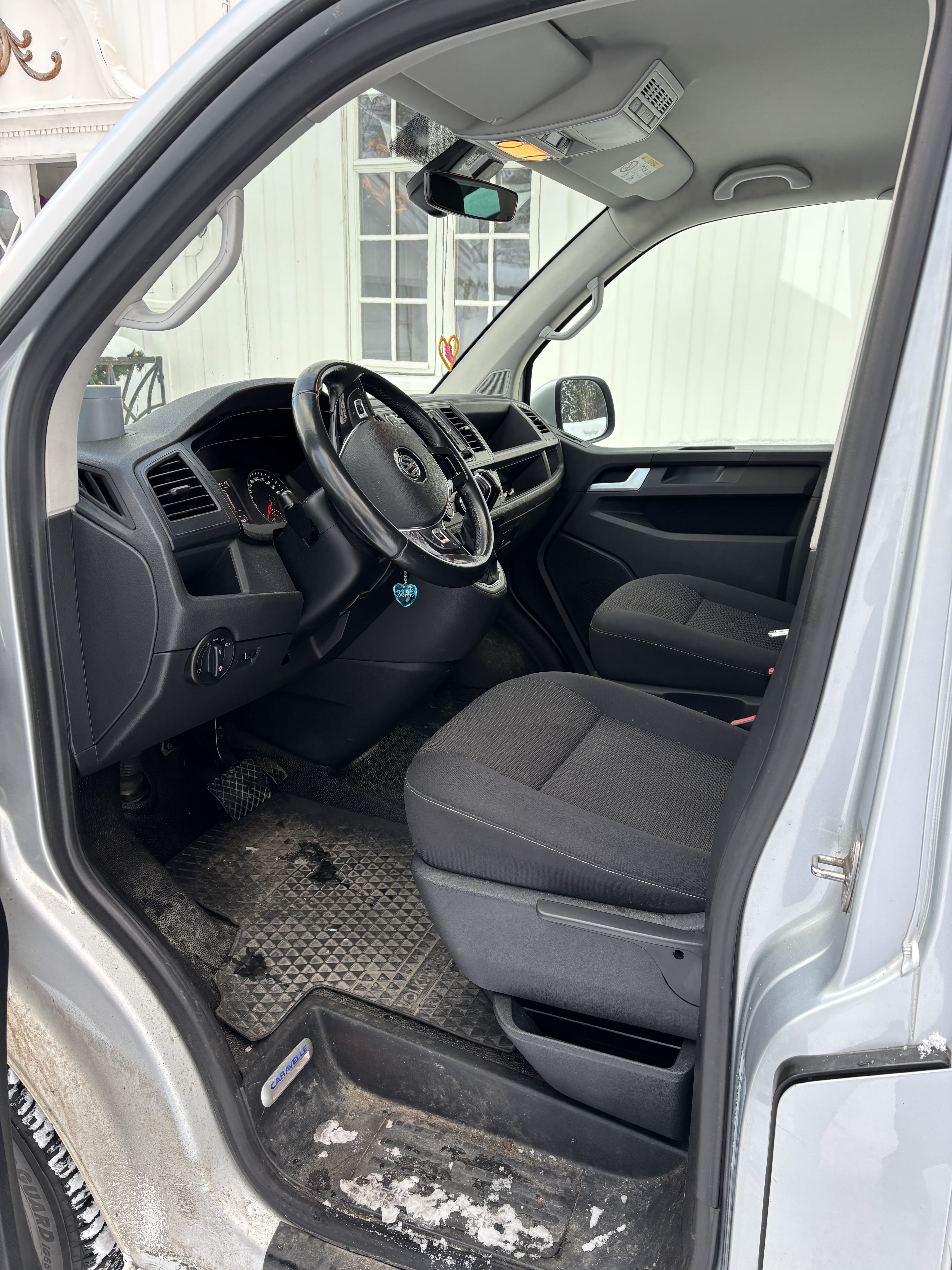 Volkswagen Caravelle met Cruise control