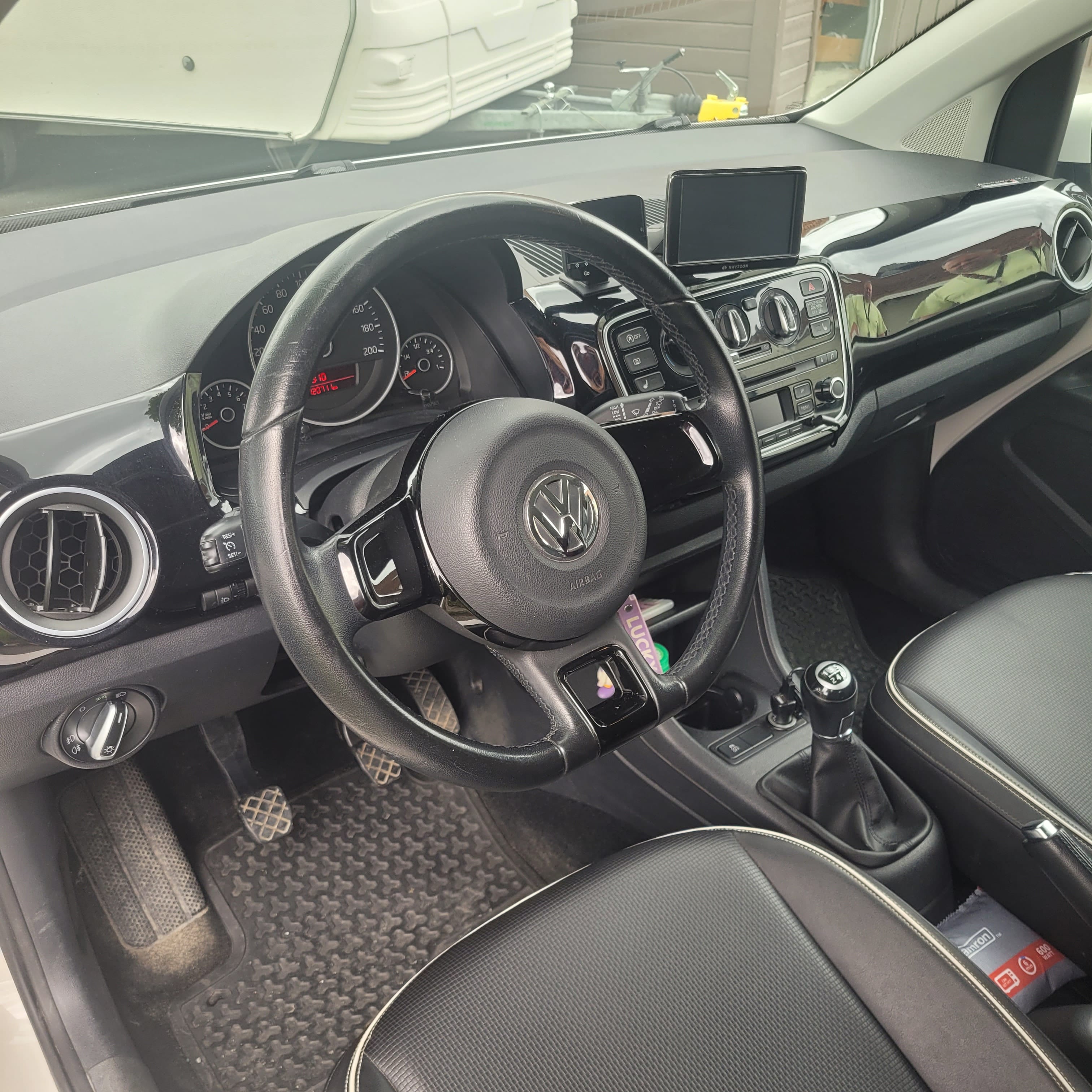 Volkswagen Up! med Babysete