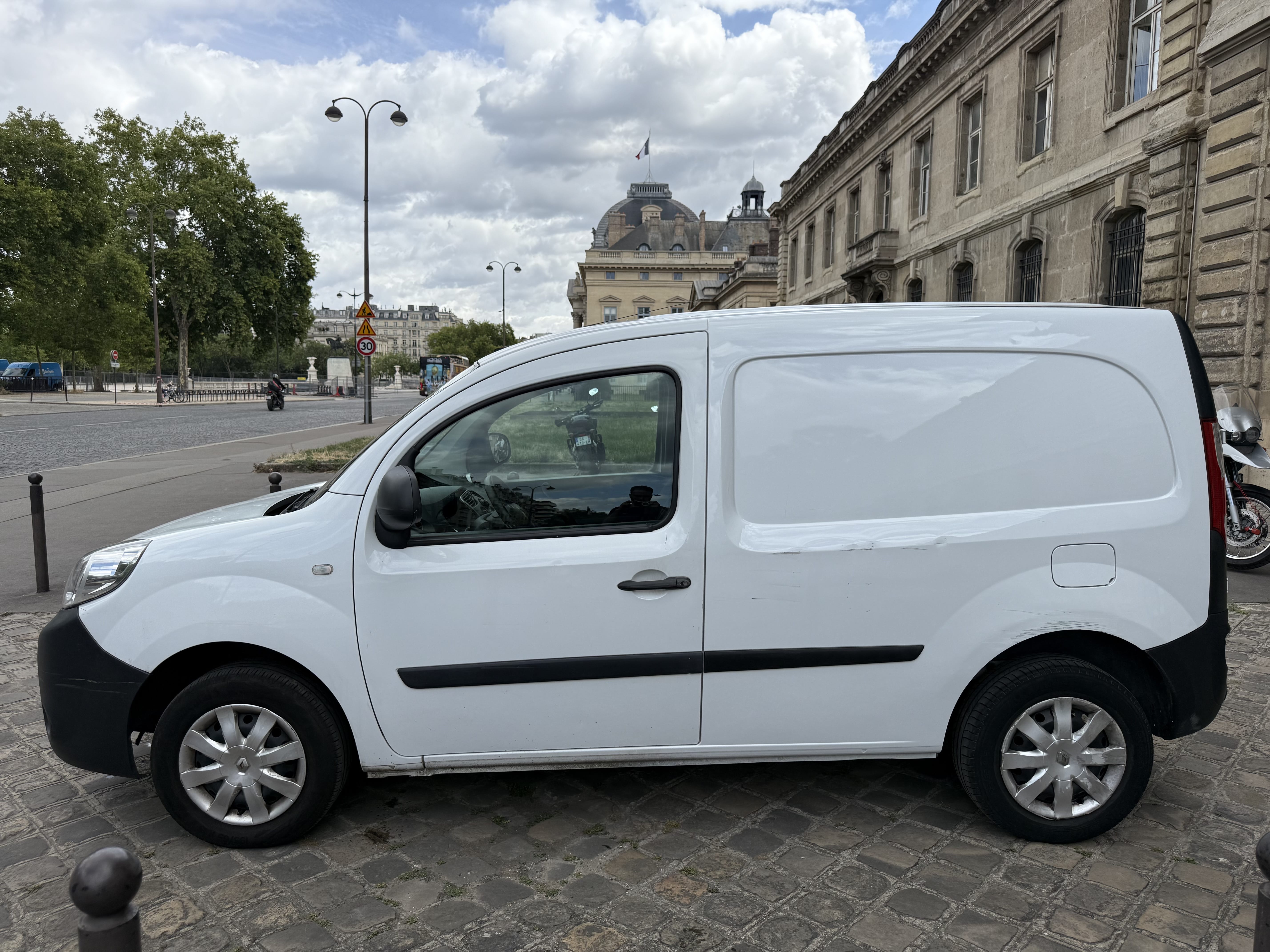 Renault Kangoo Express avec Climatisation