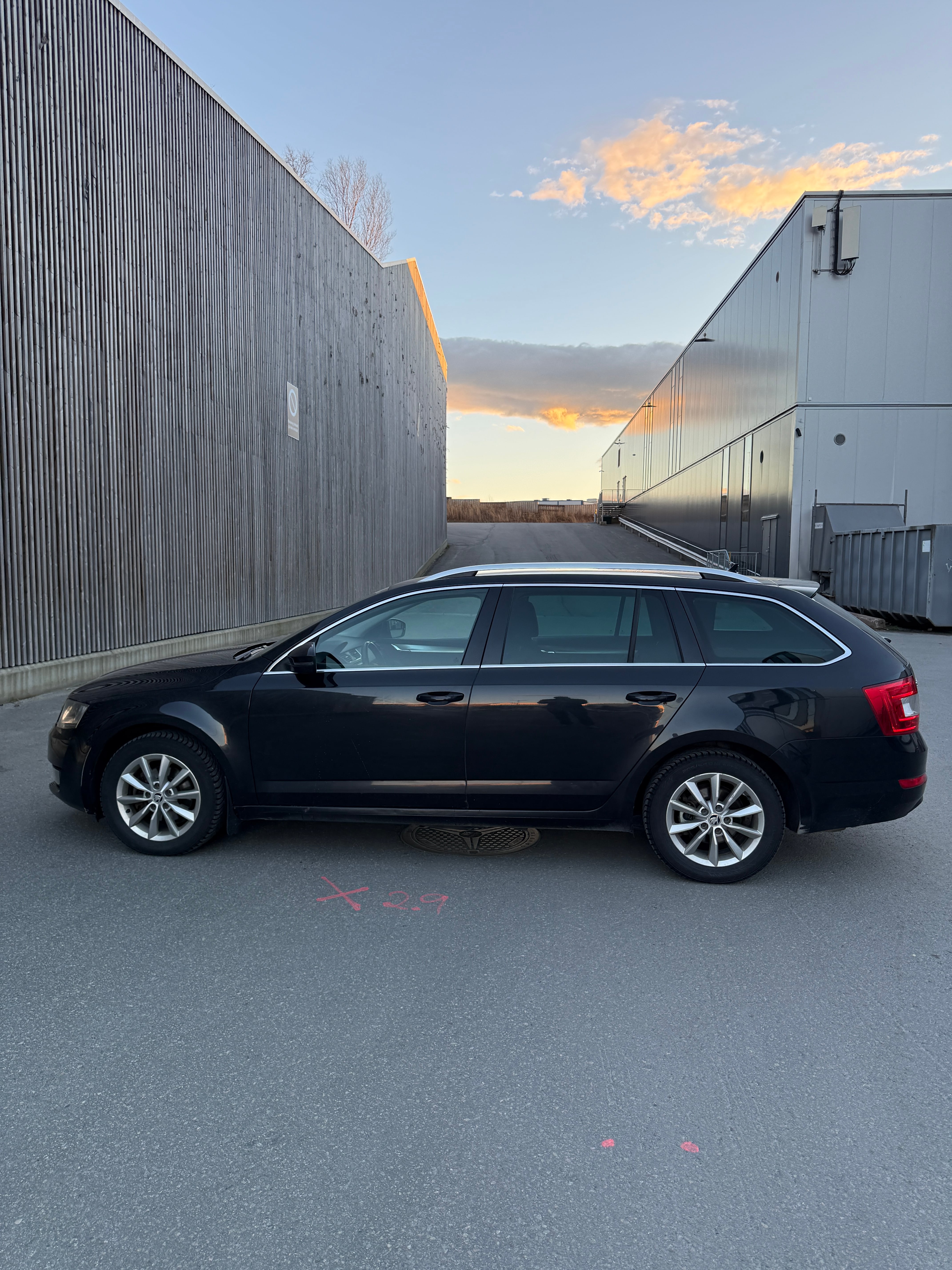 Skoda Octavia with Air conditioning
