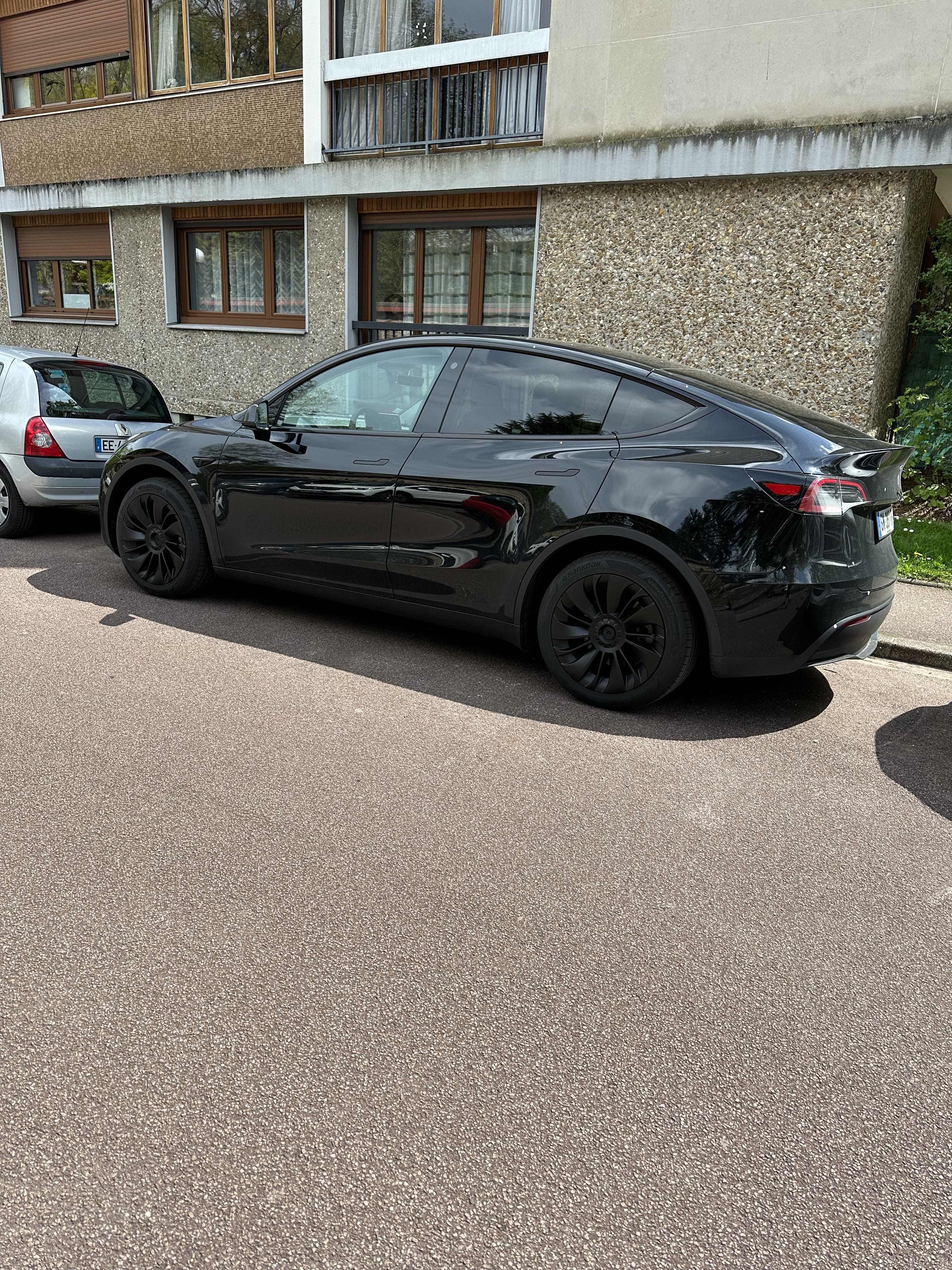 Tesla Model Y, 2023, Électrique
