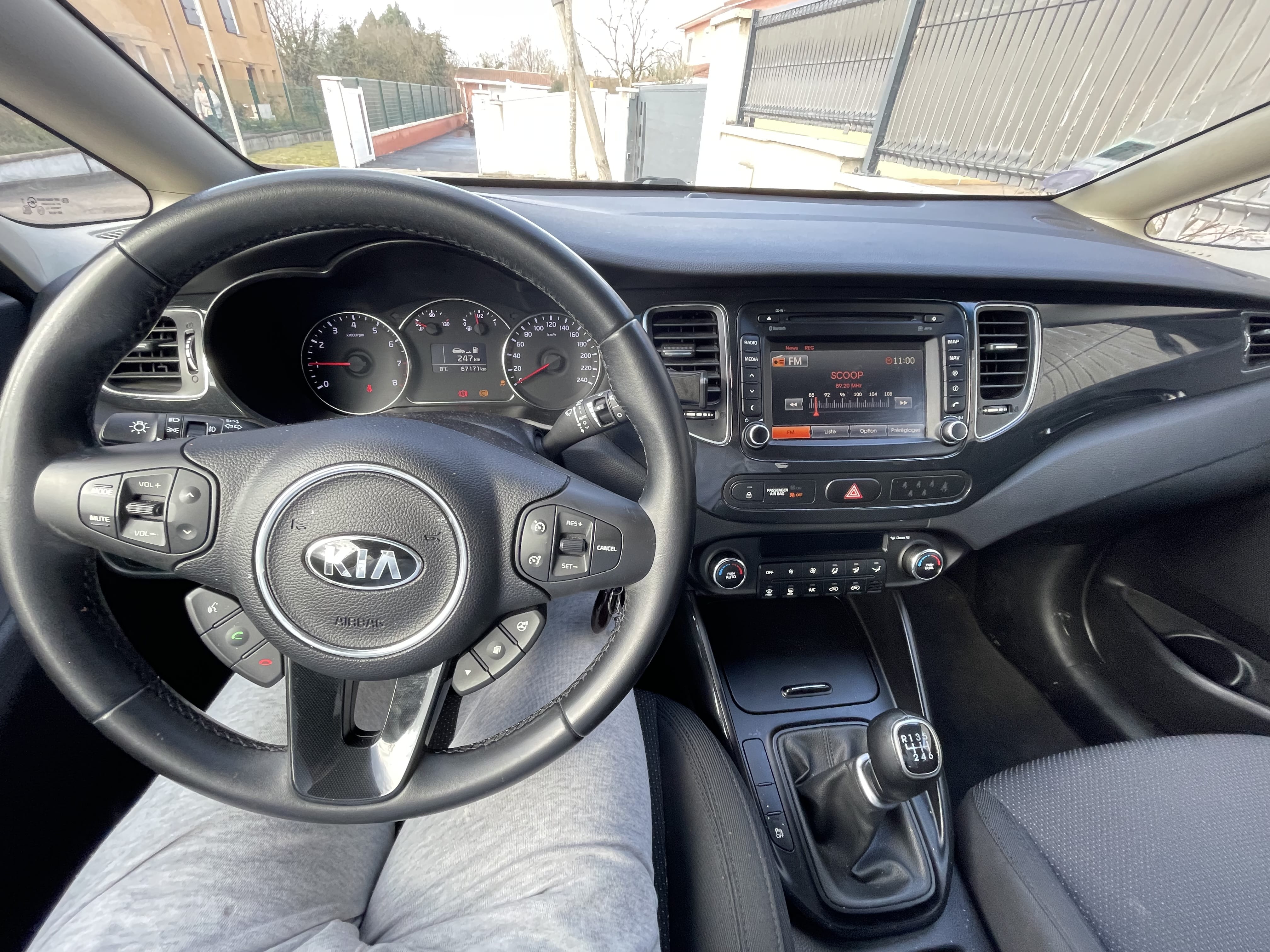 Kia Carens avec Entrée audio / iPod