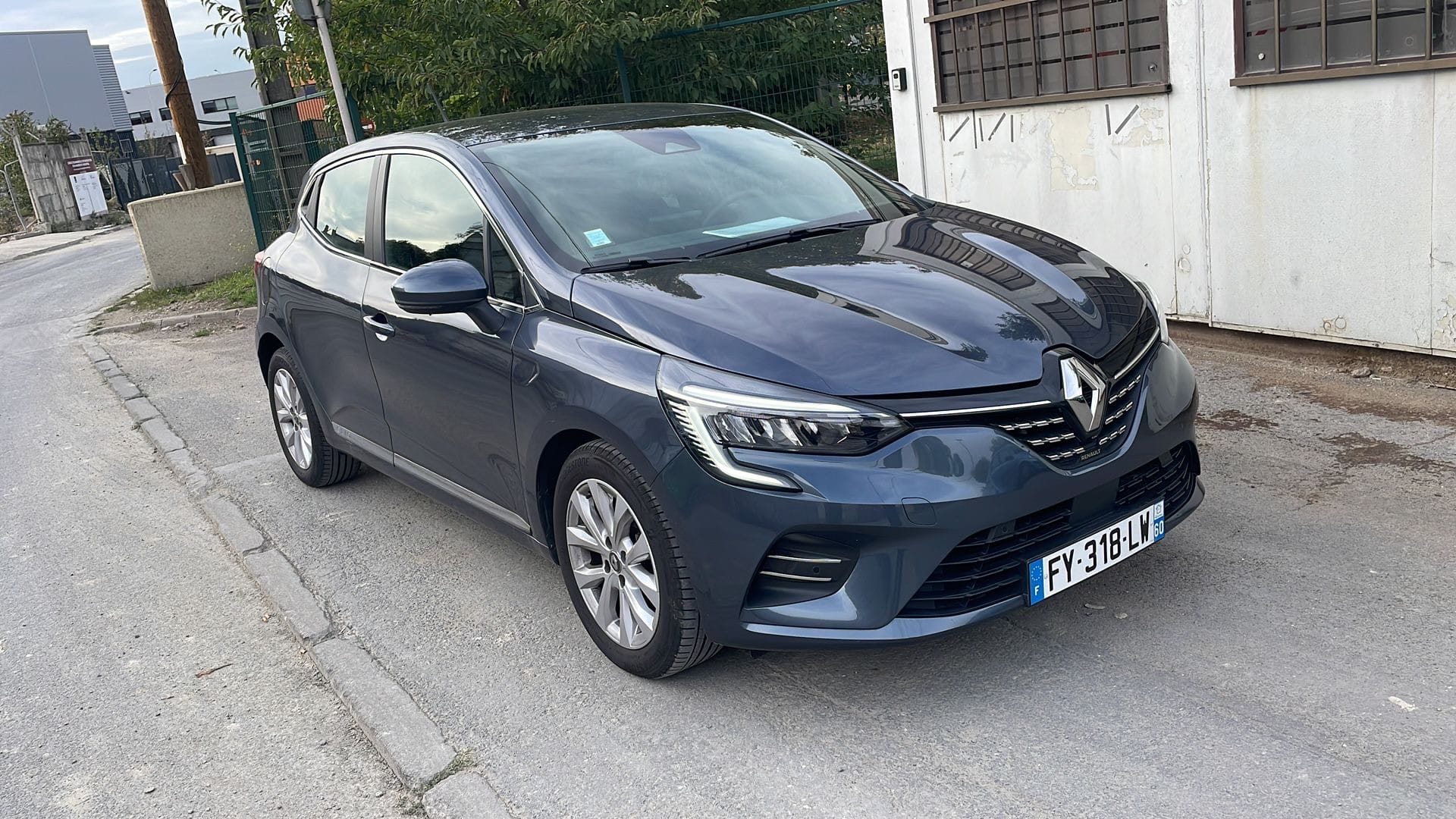 Renault Clio, 2022, Essence 98