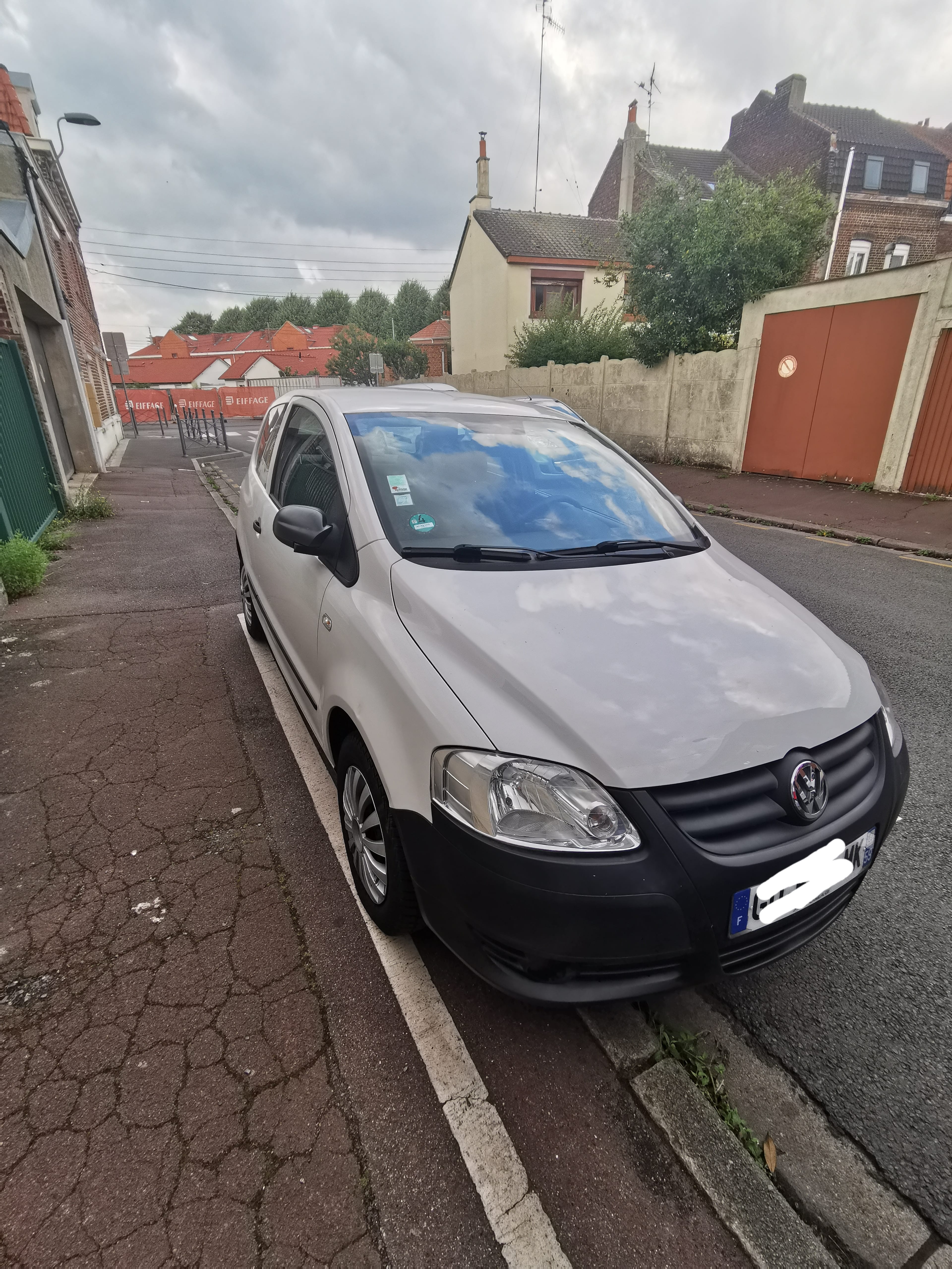 Volkswagen Fox 1.2 essence, 2011, Essence 95