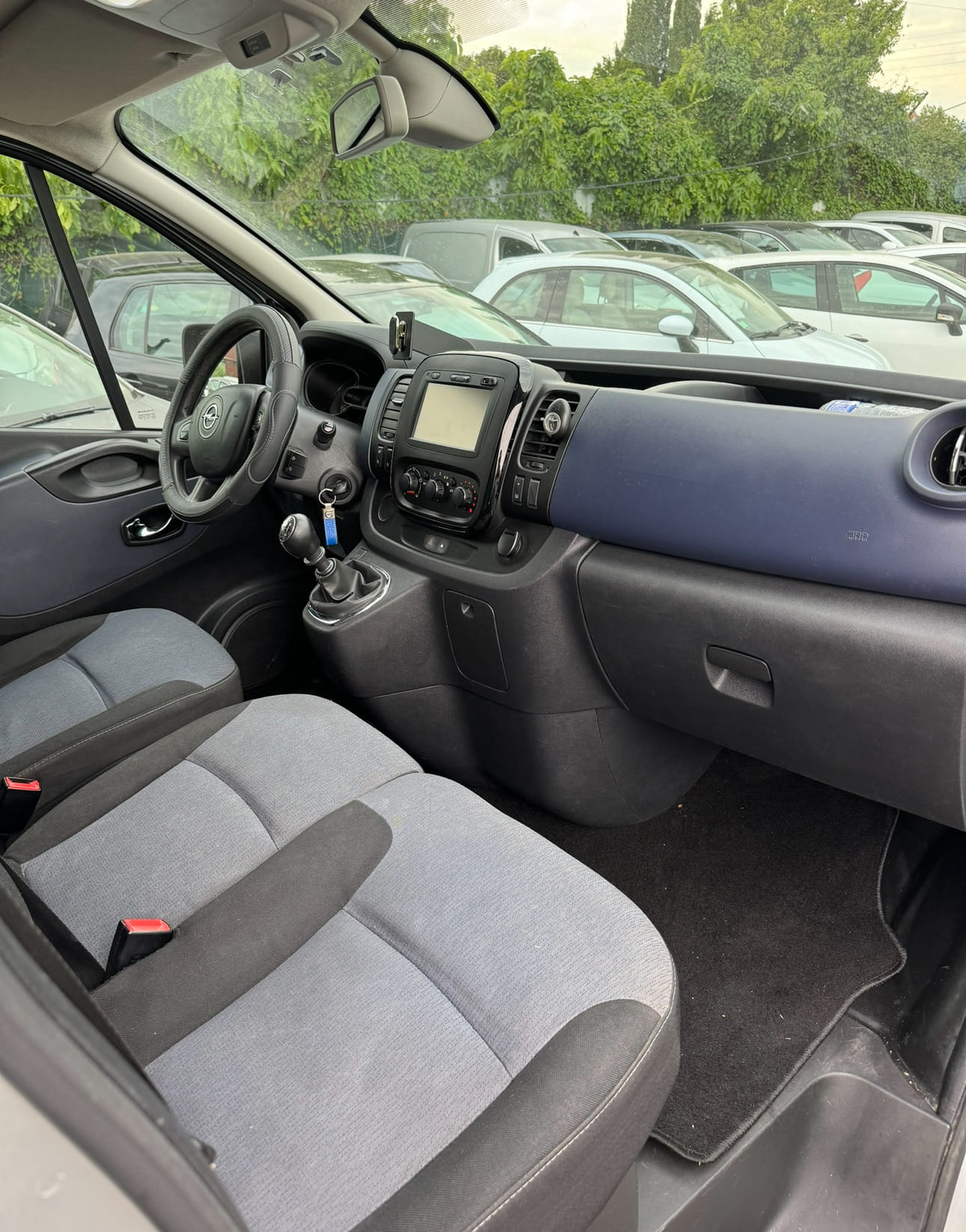 Opel Vivaro Combi avec Régulateur de vitesse
