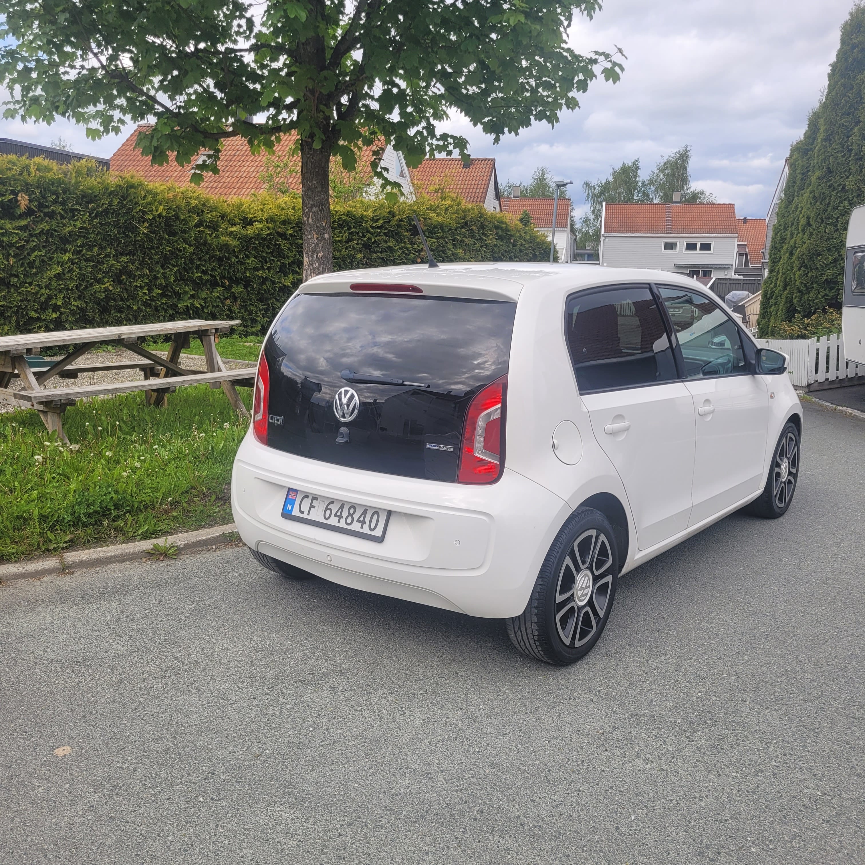 Volkswagen Up! med GPS