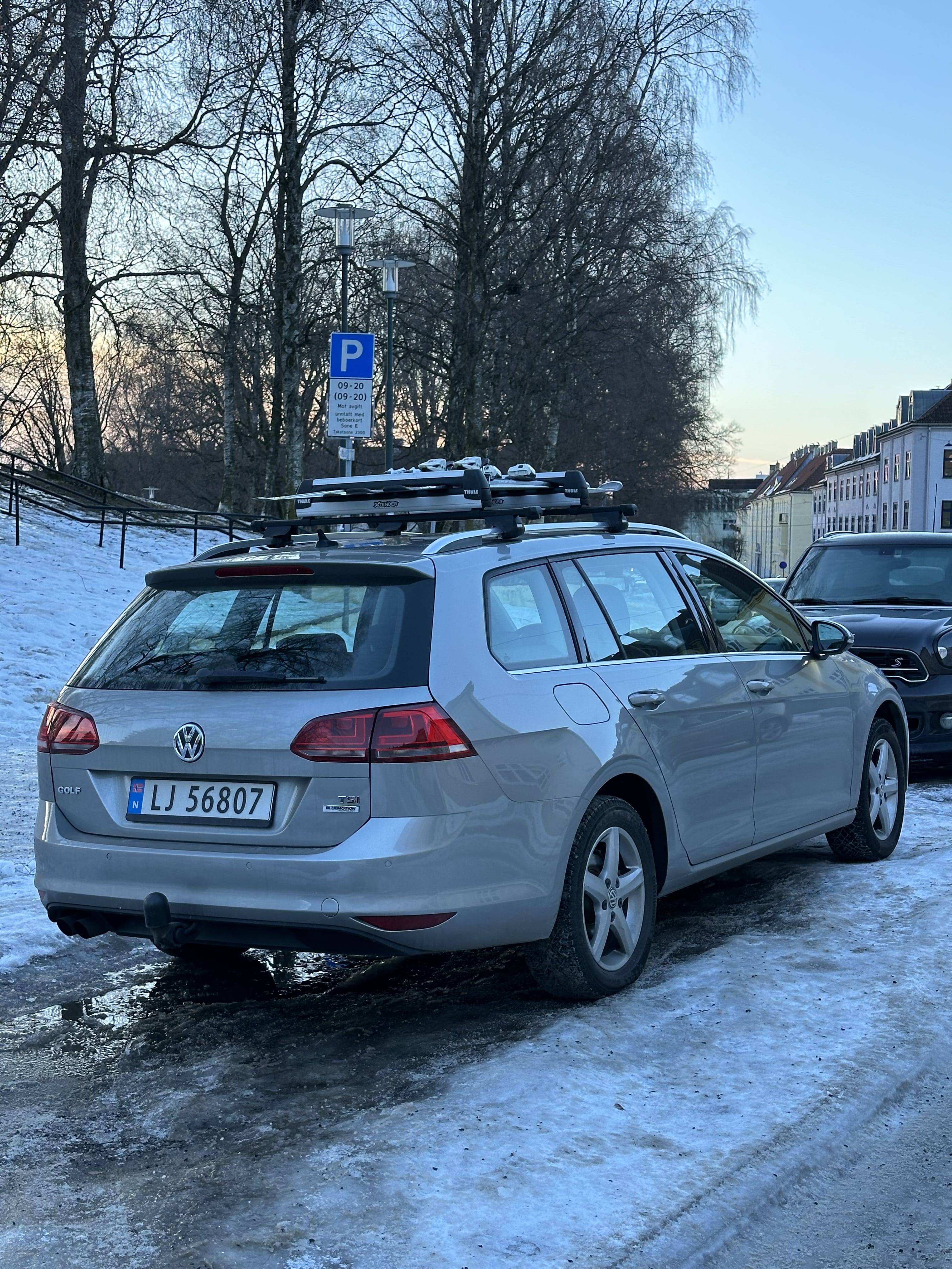 Volkswagen Golf with GPS