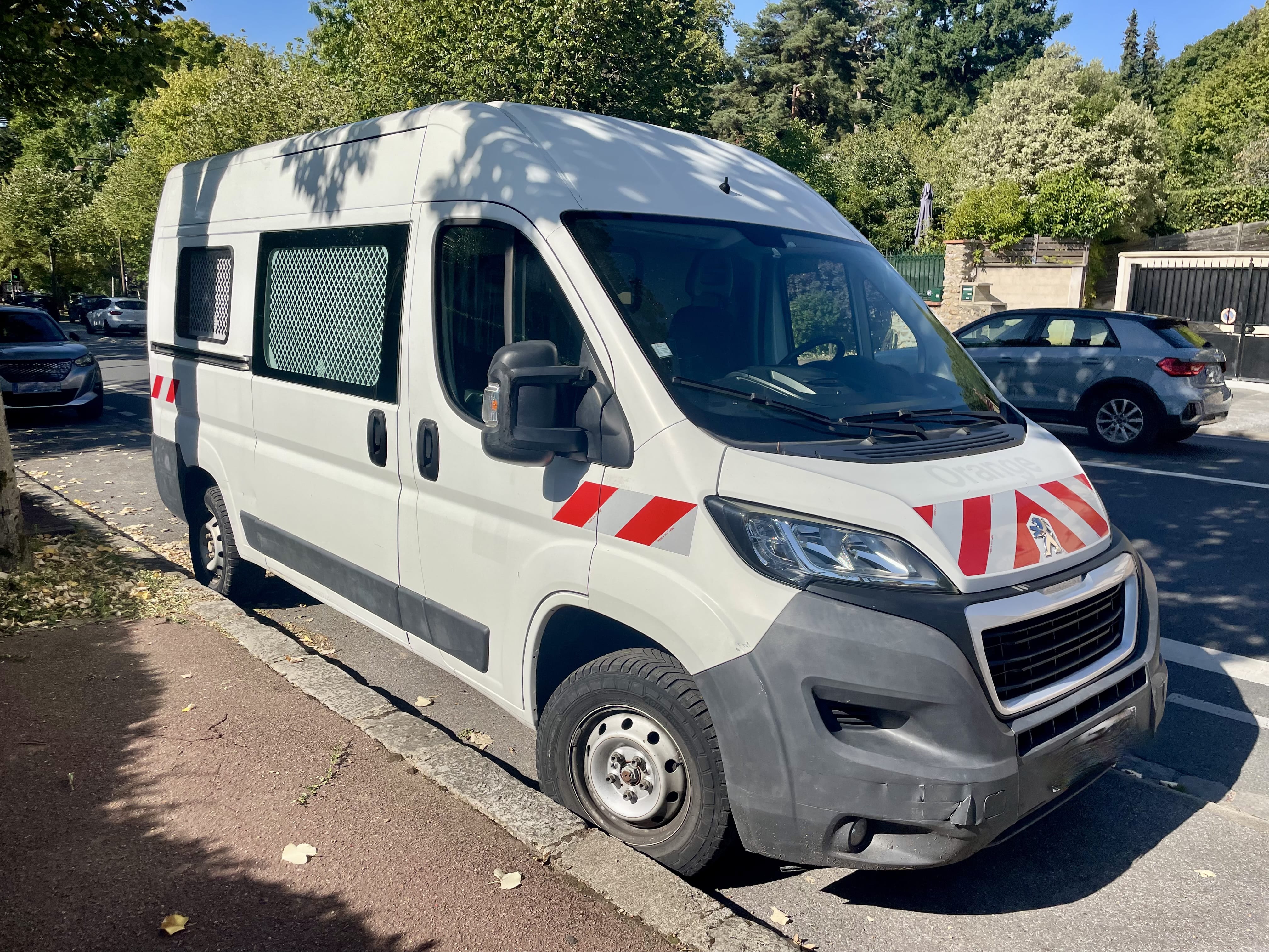 Peugeot Boxer 2.0 HDI 130CV avec Régulateur de vitesse