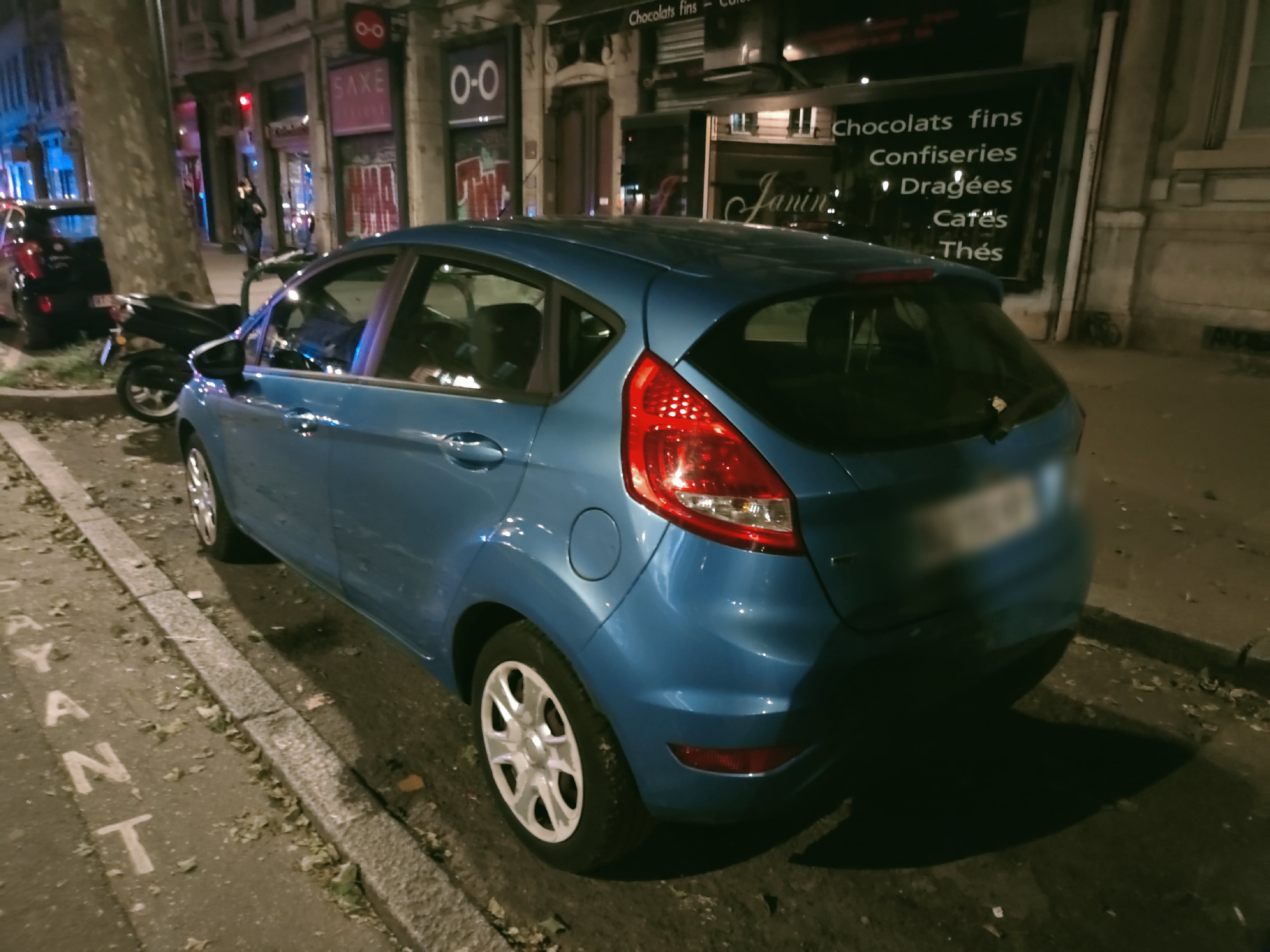 Ford Fiesta avec Climatisation